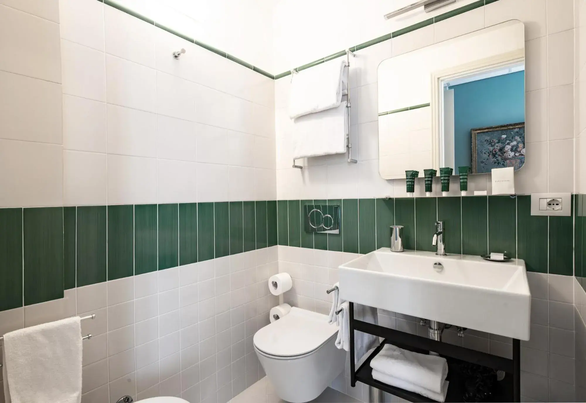 Single Room with Balcony in Hotel Franceschi Single Room with Balcony in Hotel Franceschi