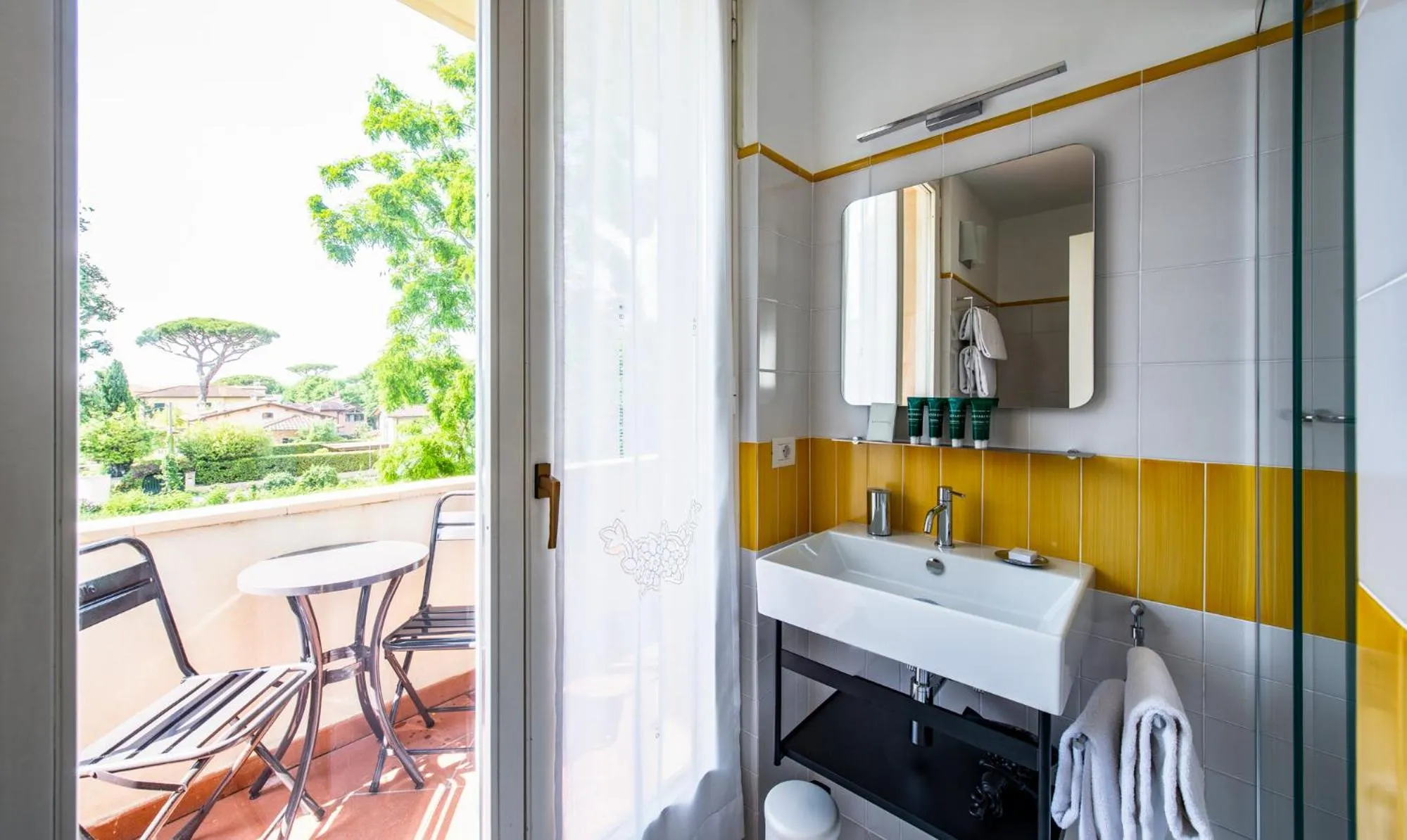 Bathroom in Hotel Franceschi