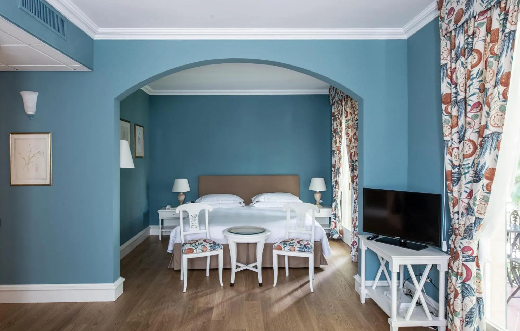 Photo of the whole room in Hotel Franceschi