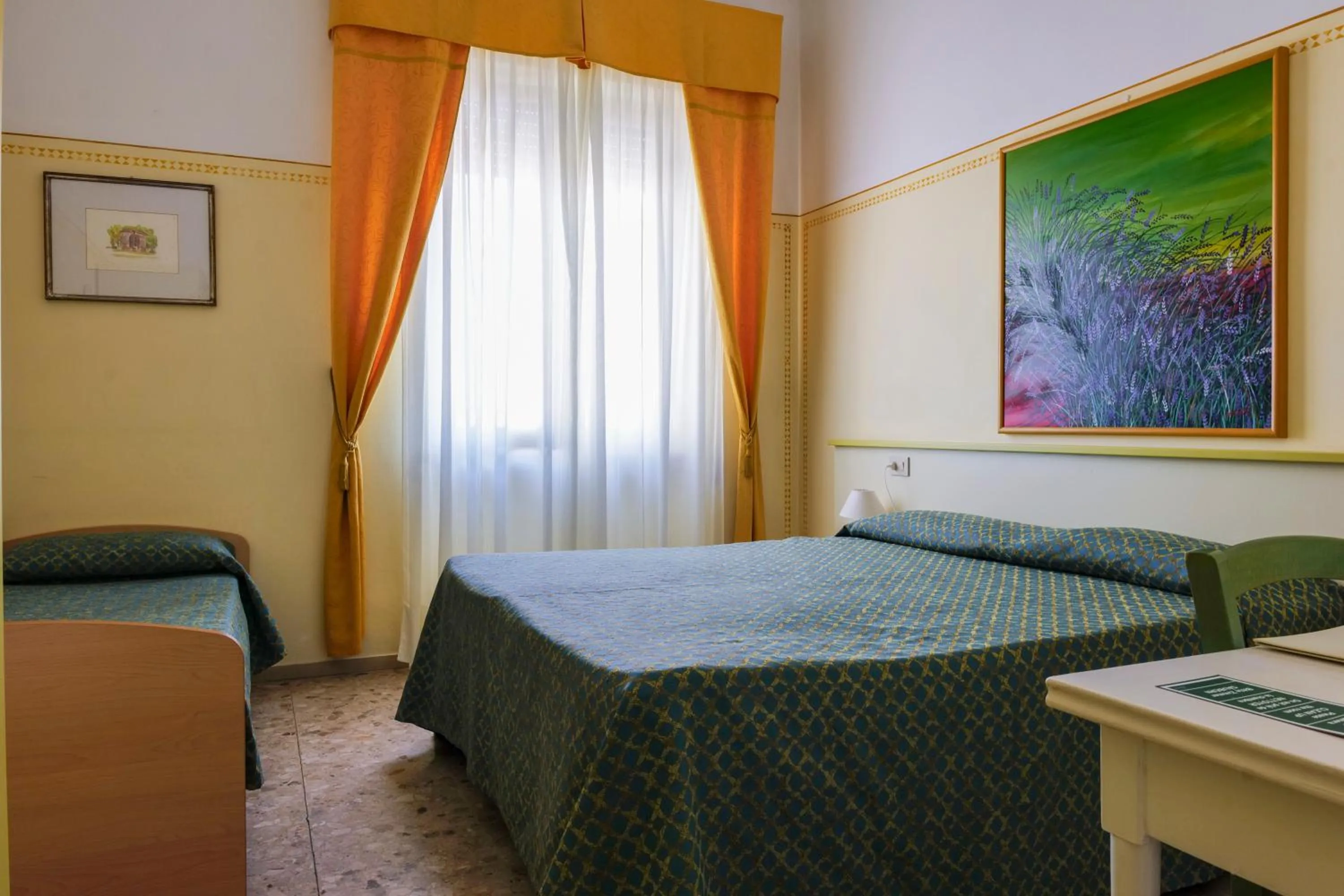 Bed in Hotel Club i Pini - Residenza d'Epoca in Versilia