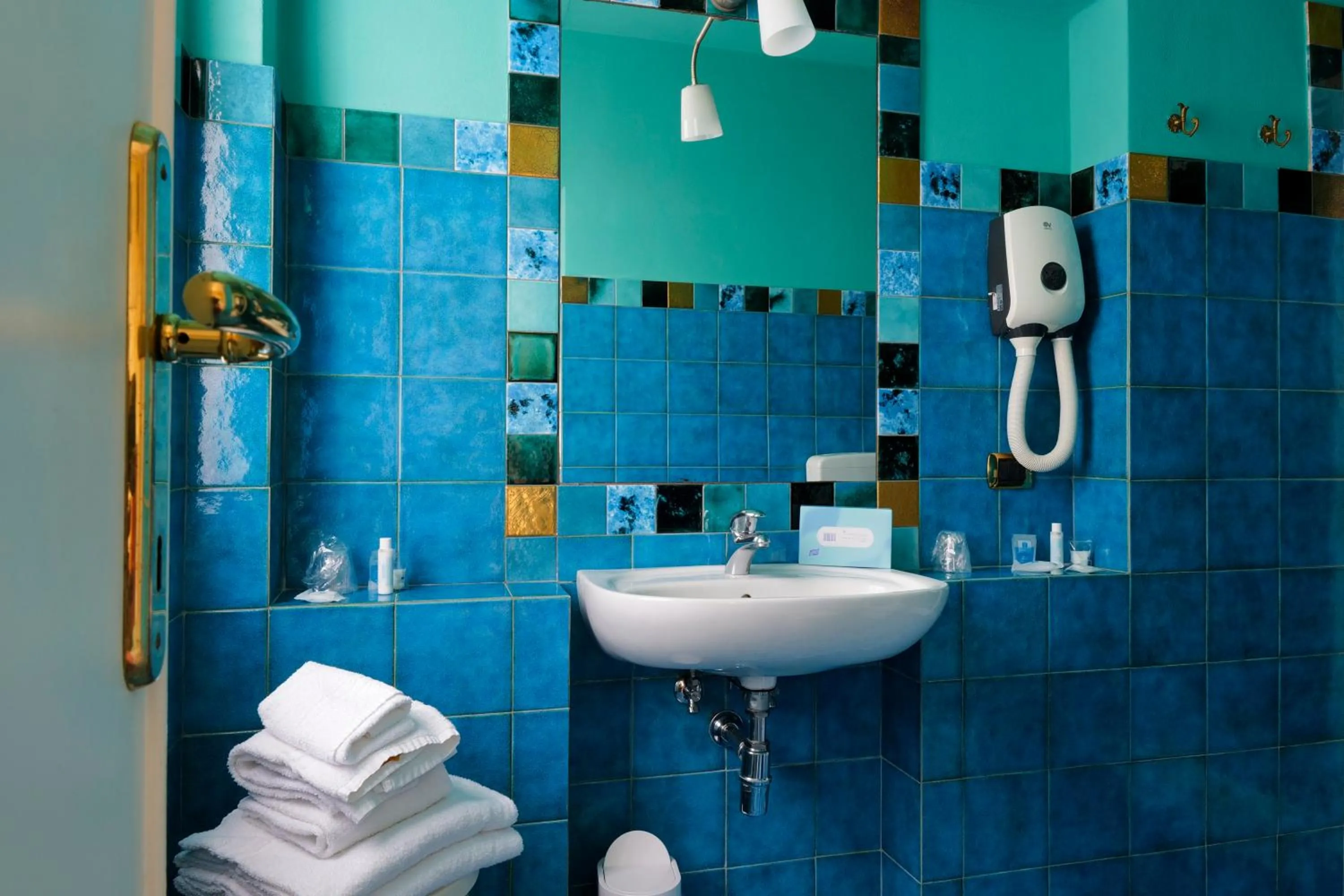 Bathroom in Hotel Club i Pini - Residenza d'Epoca in Versilia