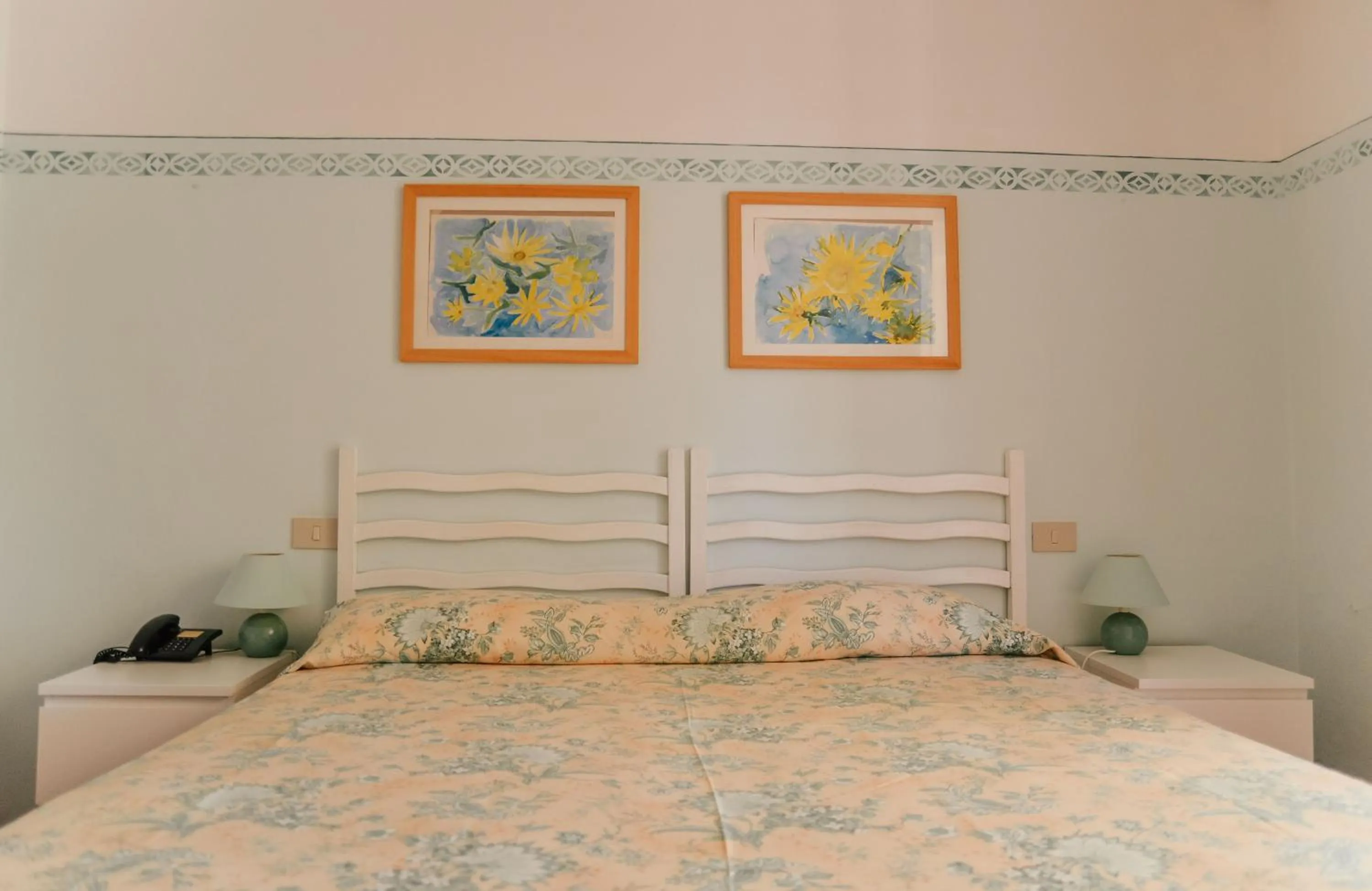 Photo of the whole room, Bed in Hotel Club i Pini - Residenza d'Epoca in Versilia