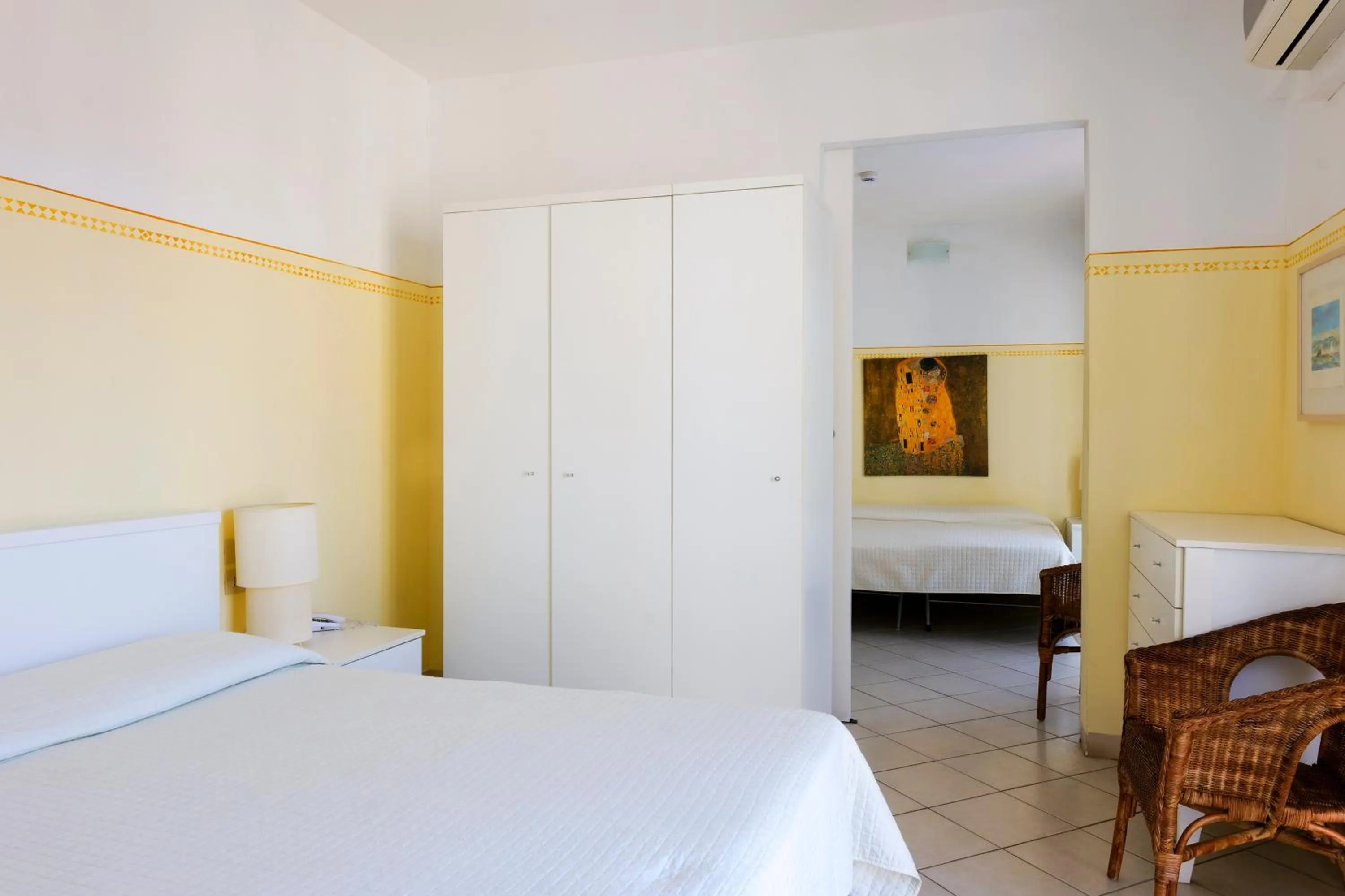 Living room, Bed in Hotel Club i Pini - Residenza d'Epoca in Versilia