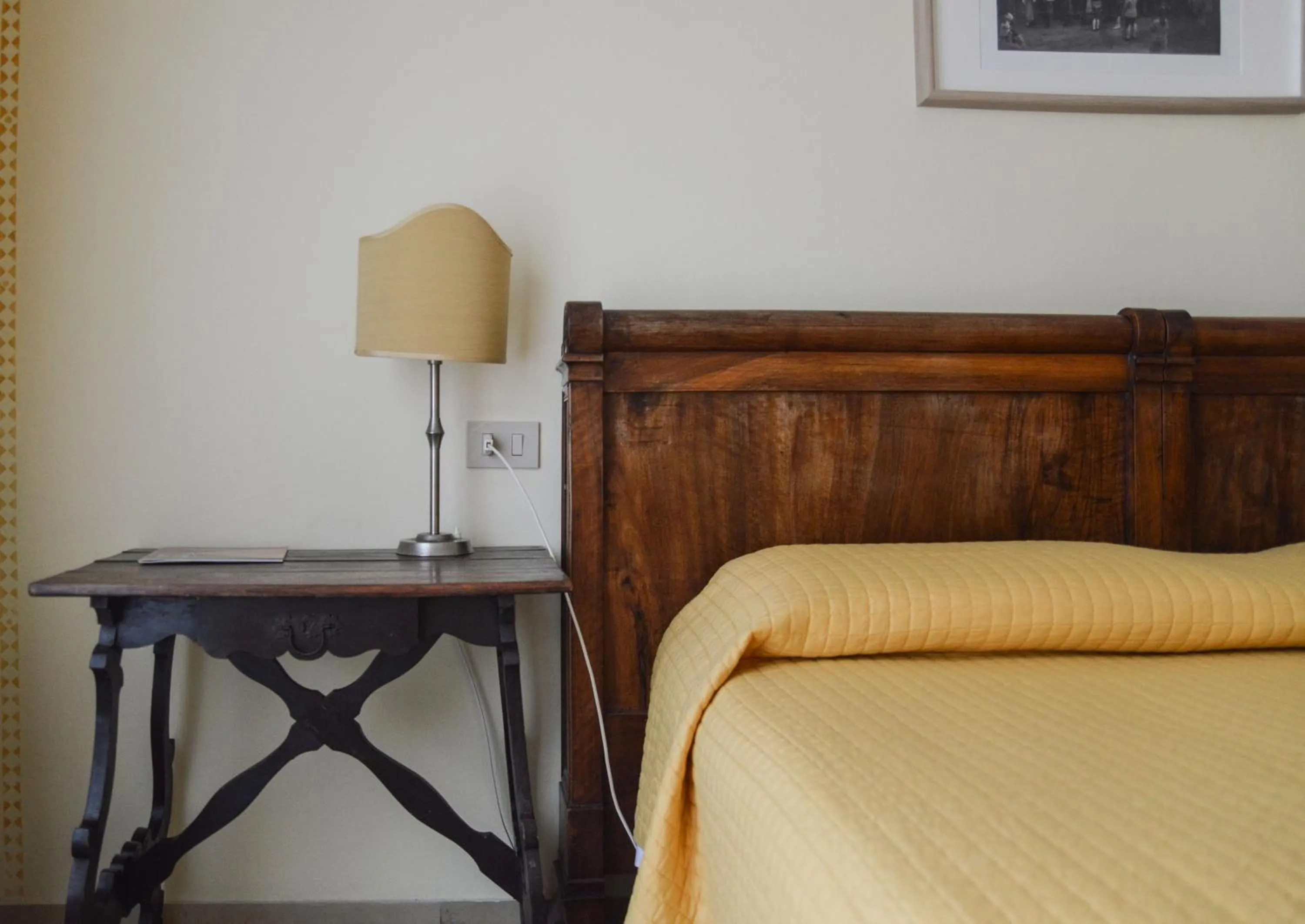 Bed in Hotel Club i Pini - Residenza d'Epoca in Versilia