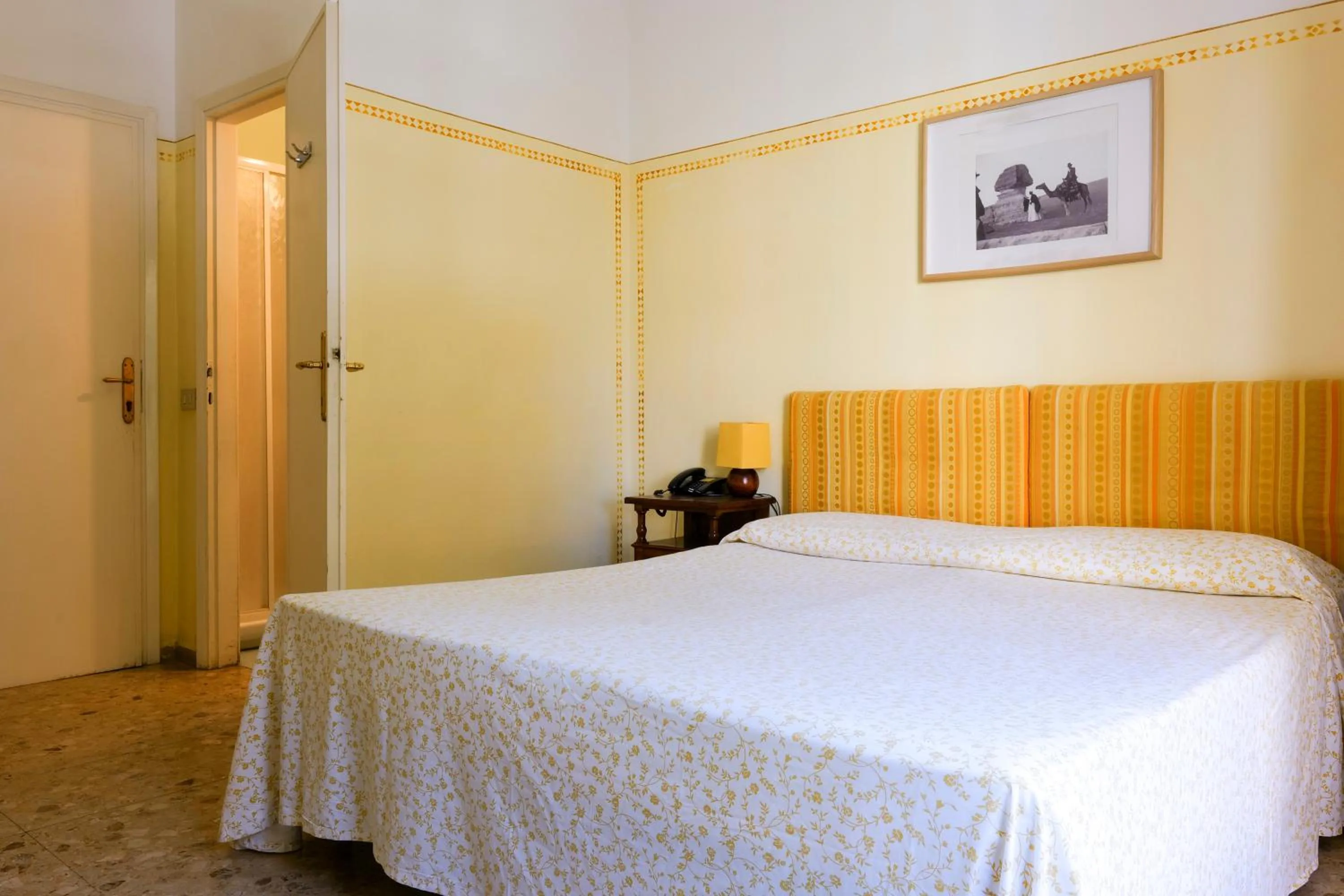 Bed in Hotel Club i Pini - Residenza d'Epoca in Versilia