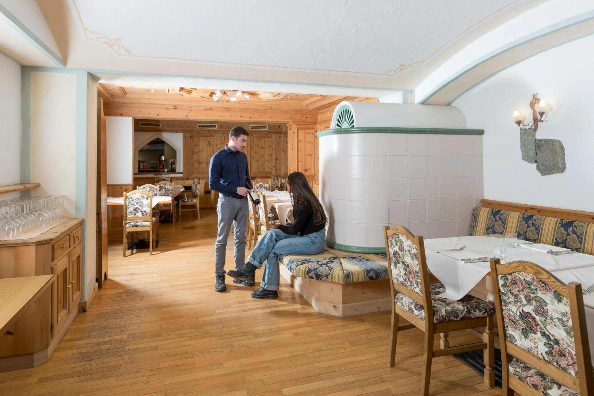 Restaurant/places to eat in Hotel Intermonti