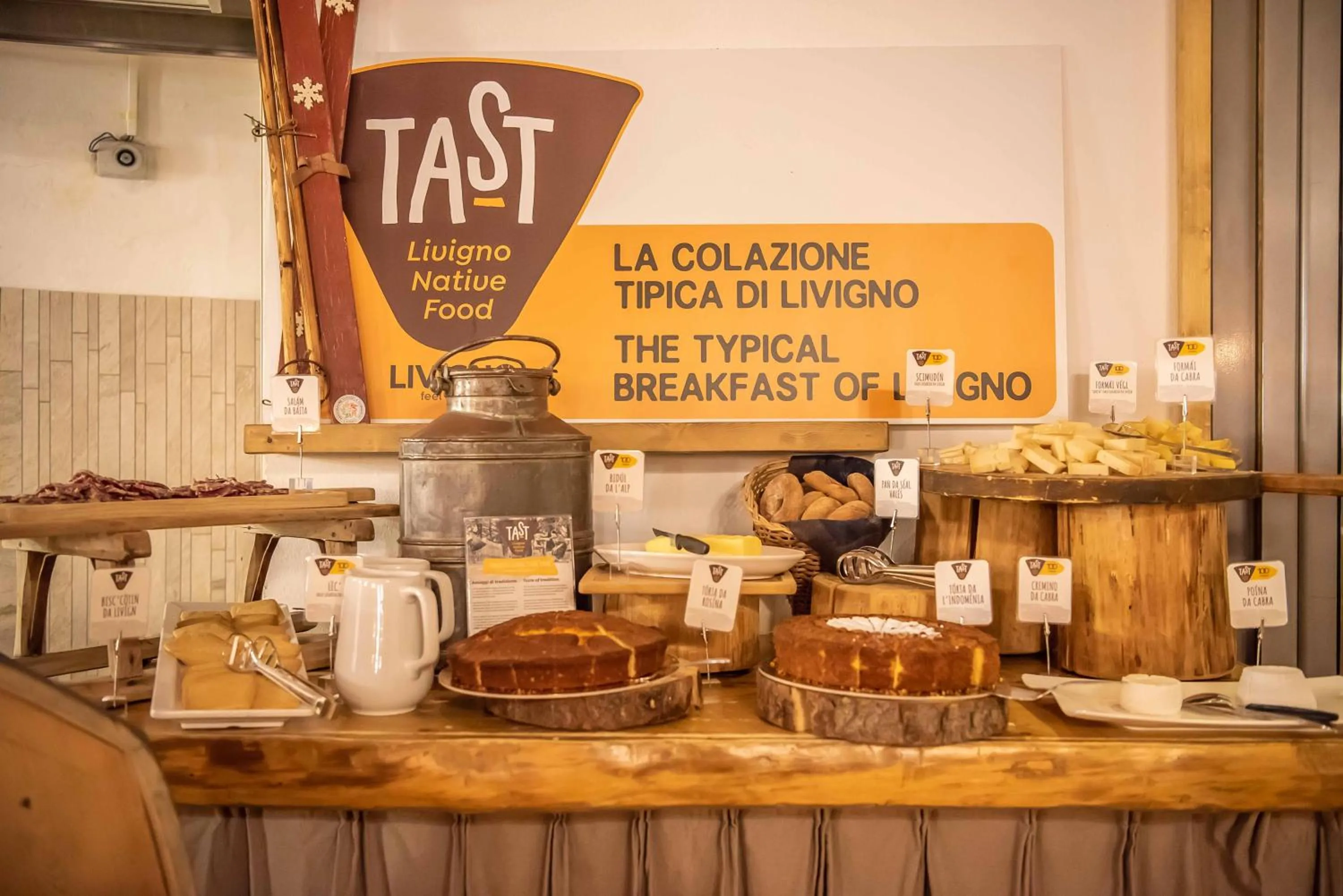 Breakfast in Alpen Resort Bivio