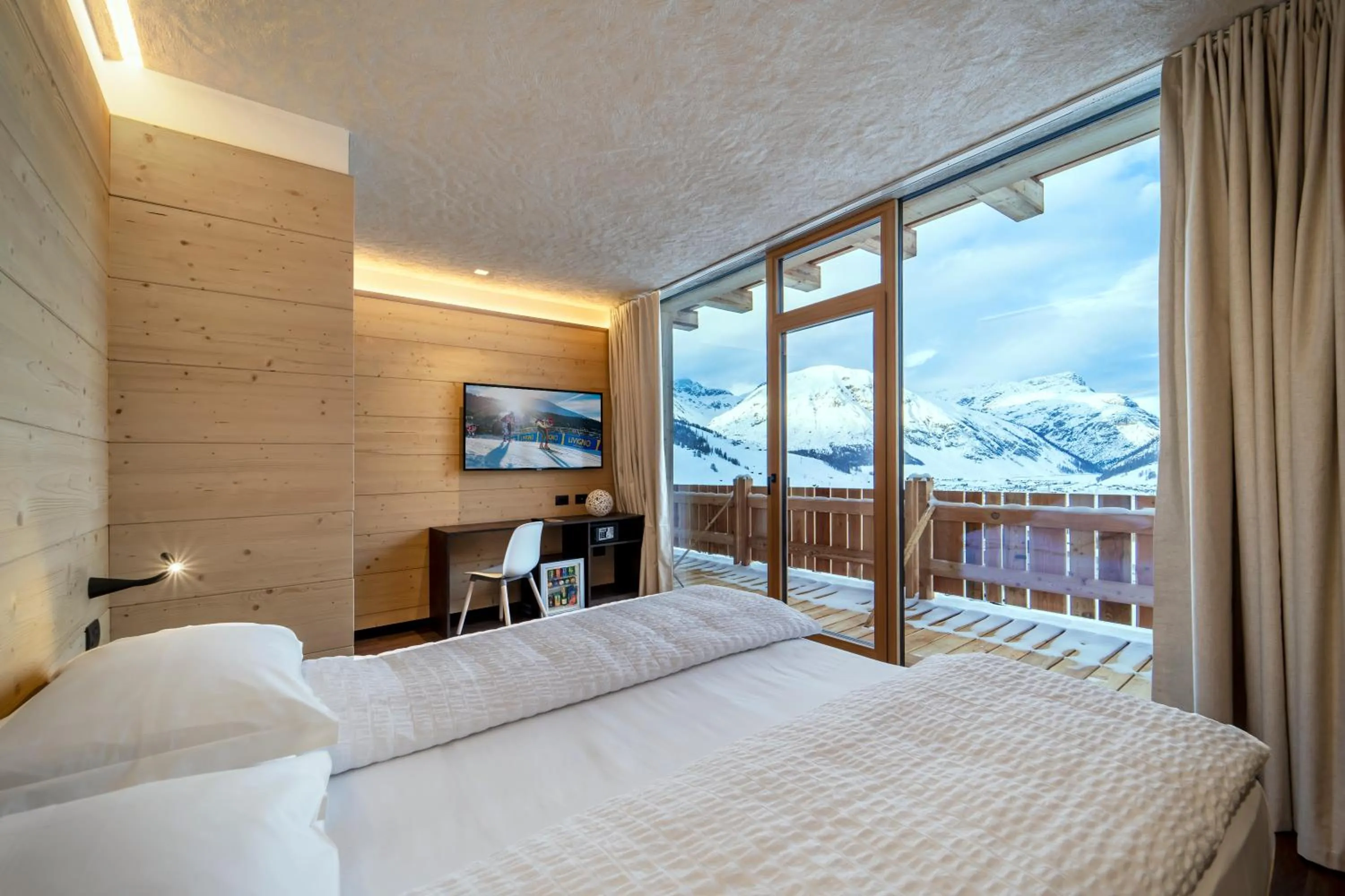 Bed in Alpen Resort Bivio