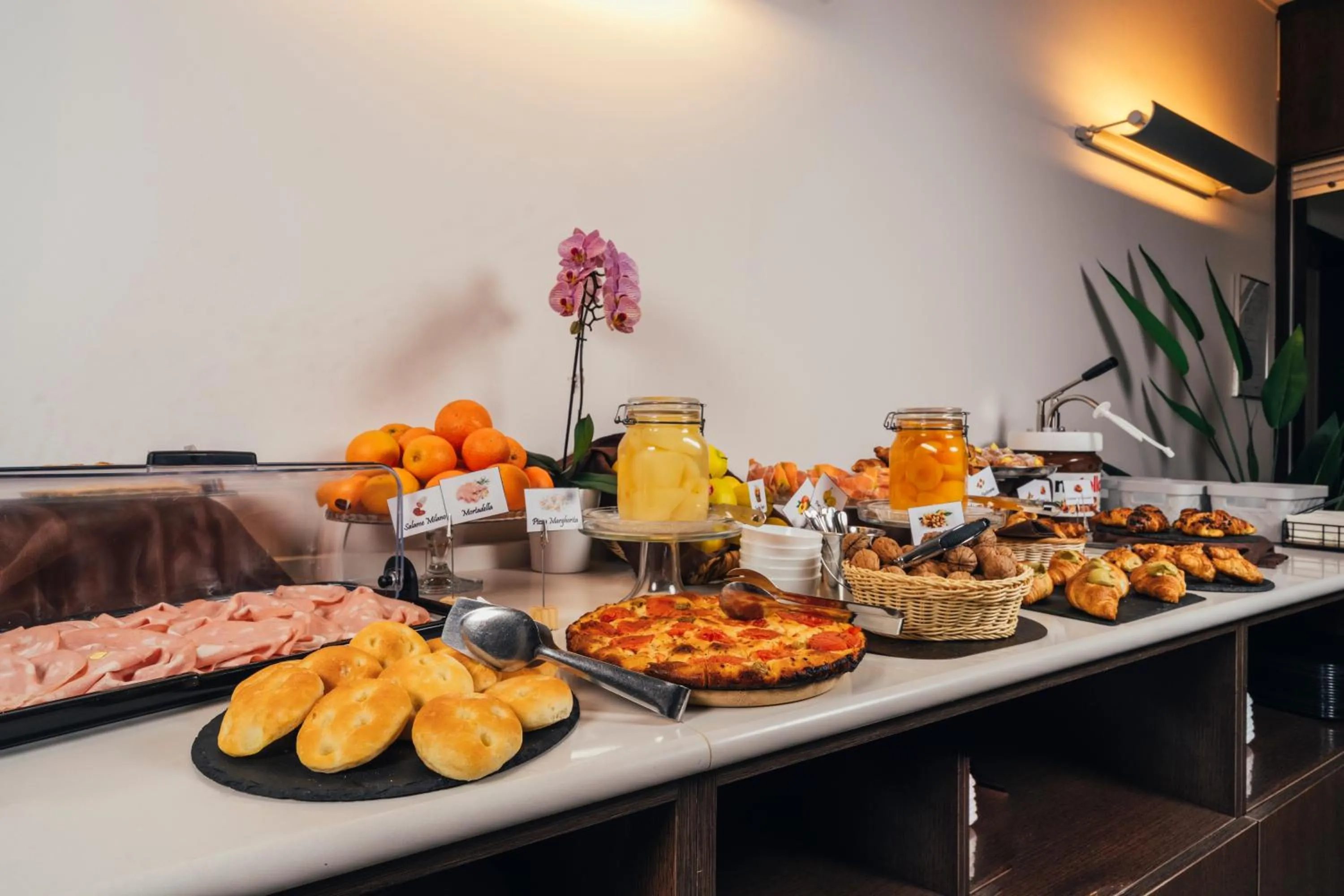 Breakfast in Euro Hotel