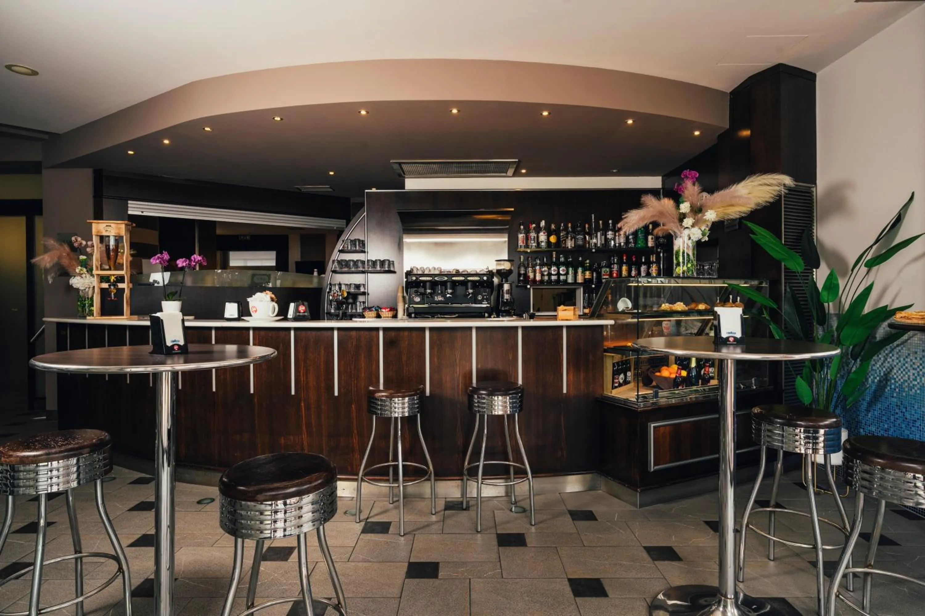 Lounge or bar in Euro Hotel