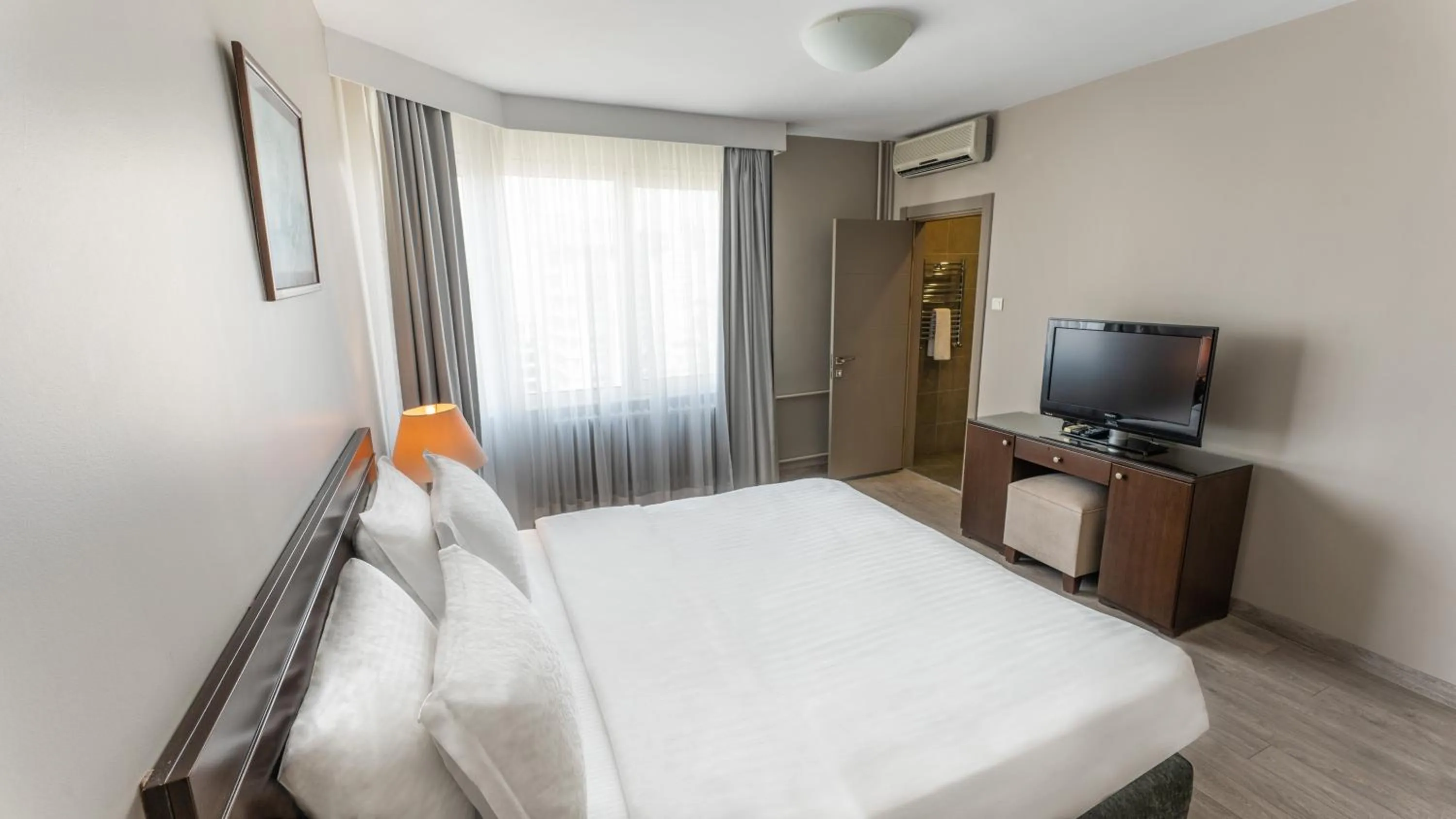 Bed in The Marmara Suadiye Residence