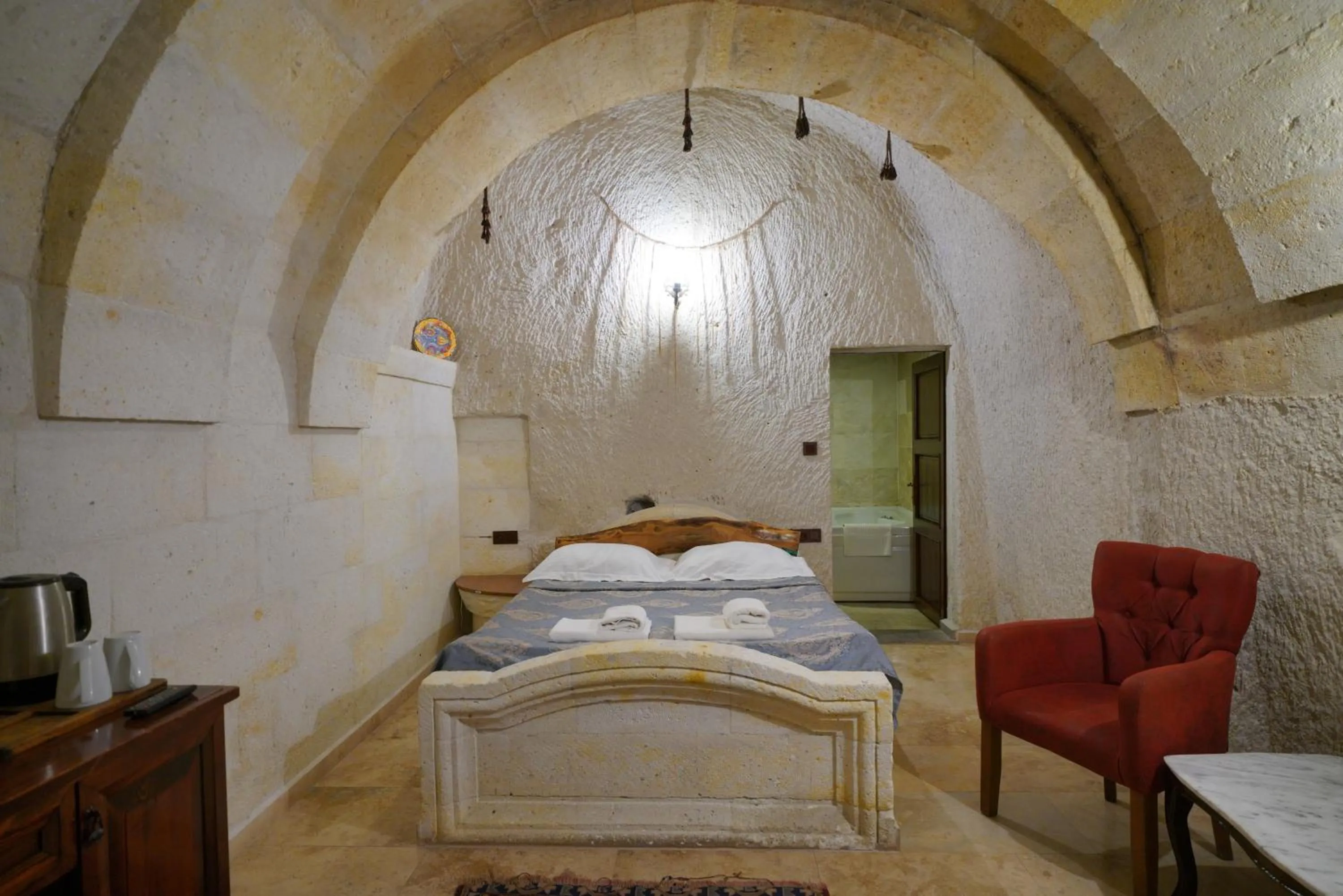 Photo of the whole room in Asteria Cave Hotel