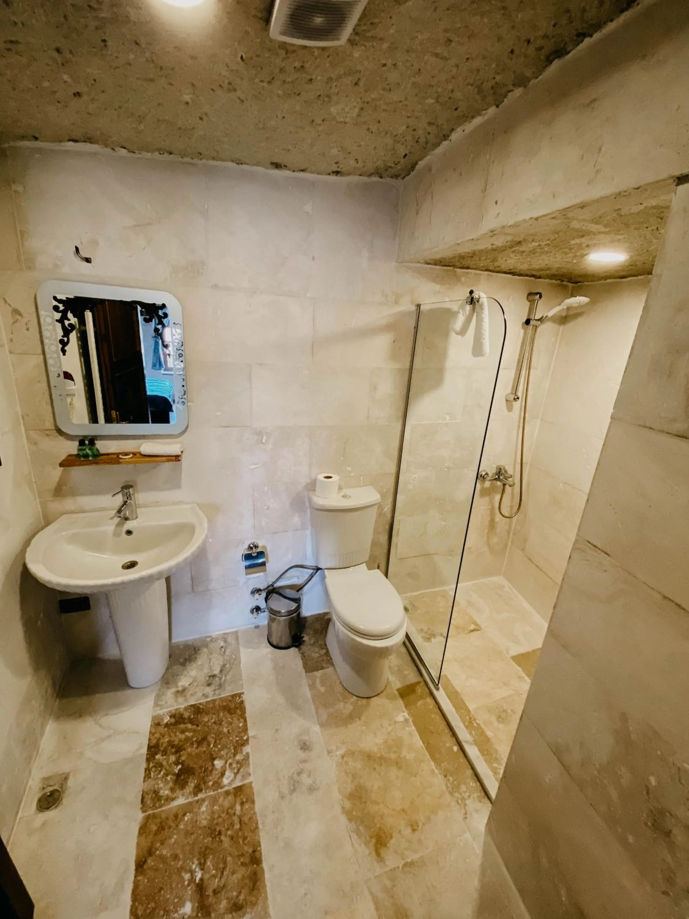 Bathroom in Asteria Cave Hotel