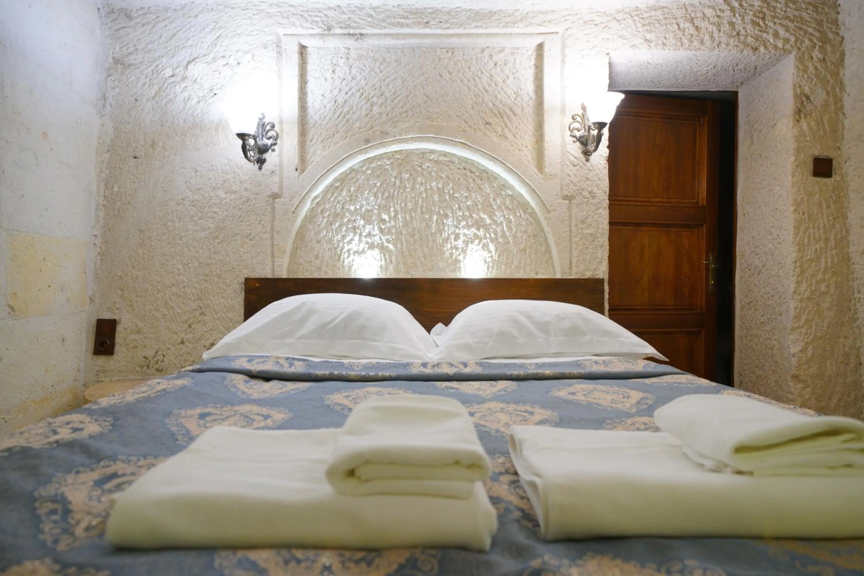 Bed in Asteria Cave Hotel