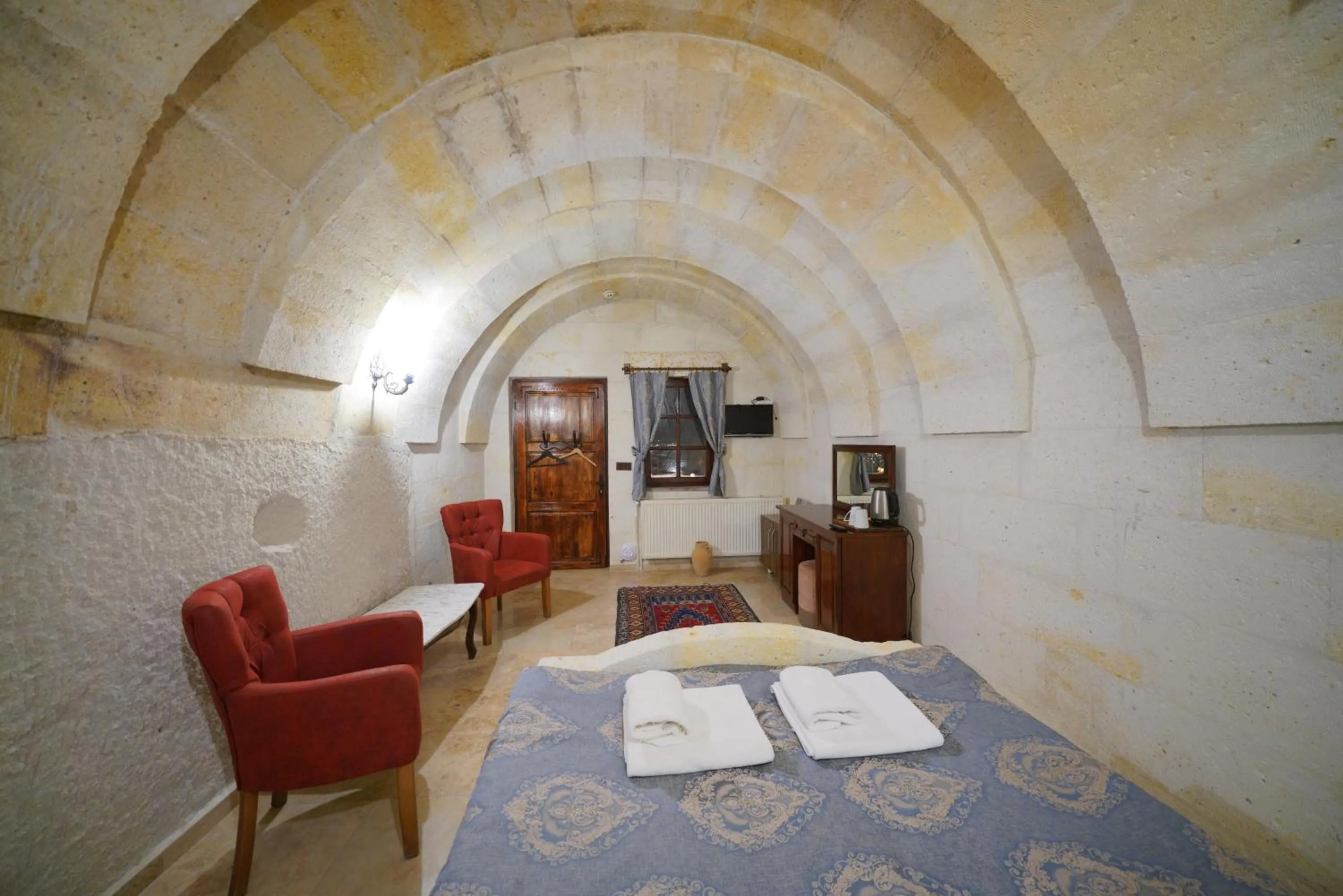 Photo of the whole room in Asteria Cave Hotel