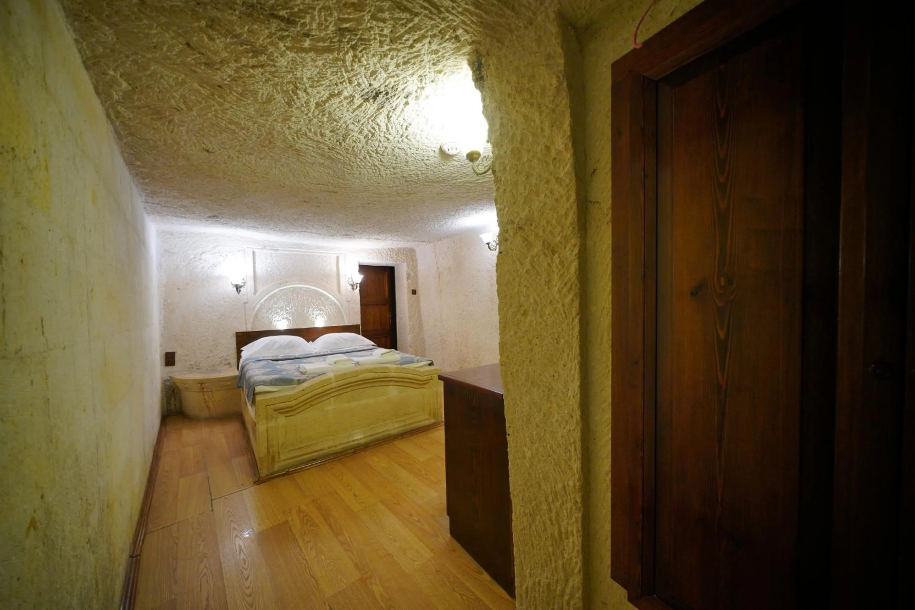Photo of the whole room in Asteria Cave Hotel
