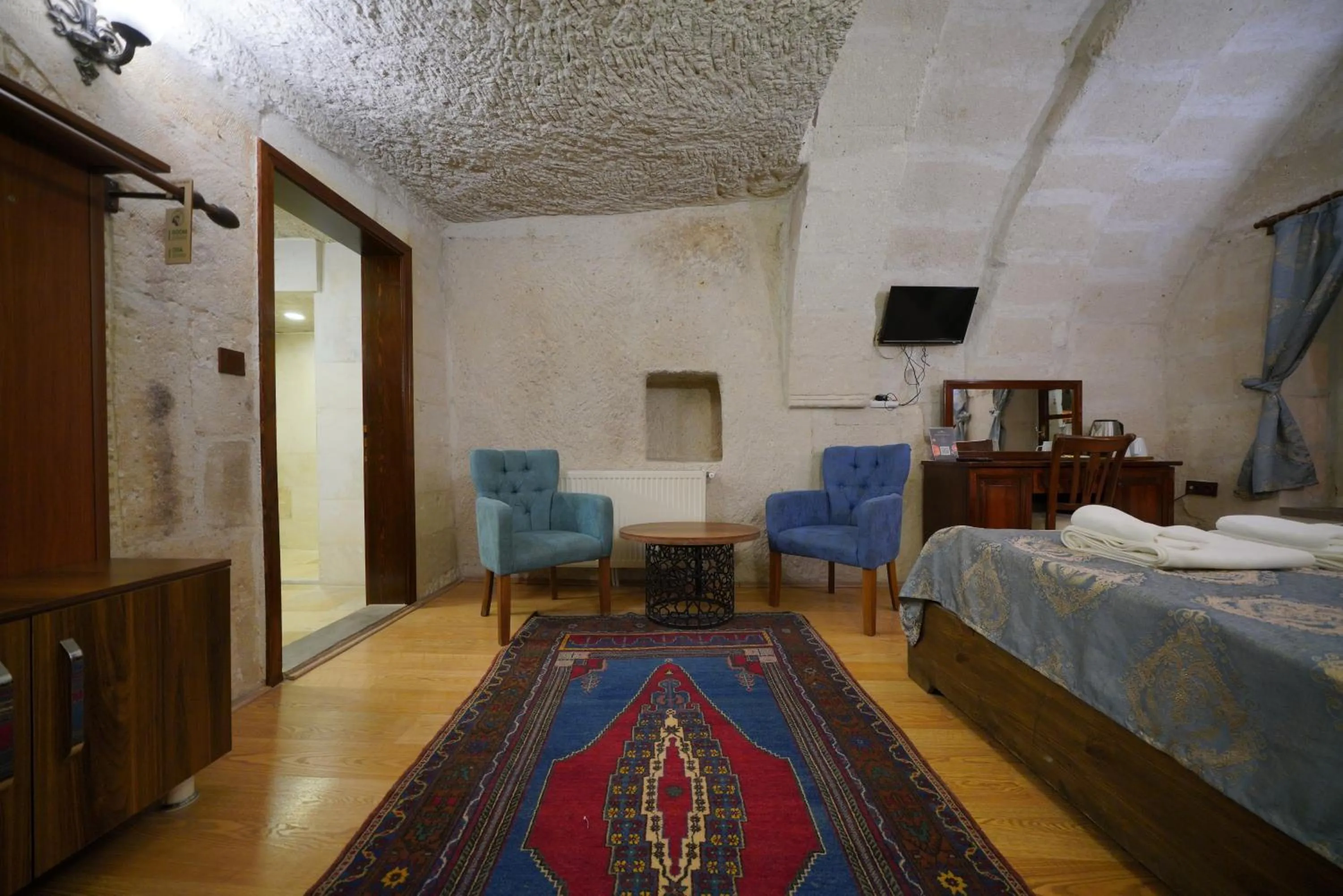 Living room in Asteria Cave Hotel