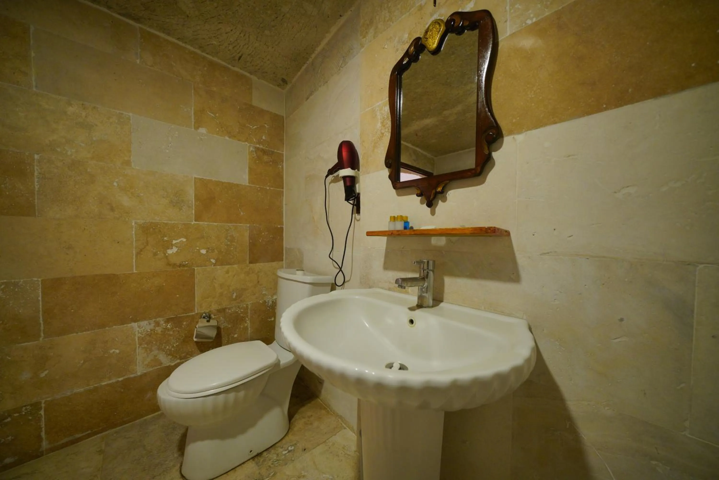 Bathroom in Asteria Cave Hotel