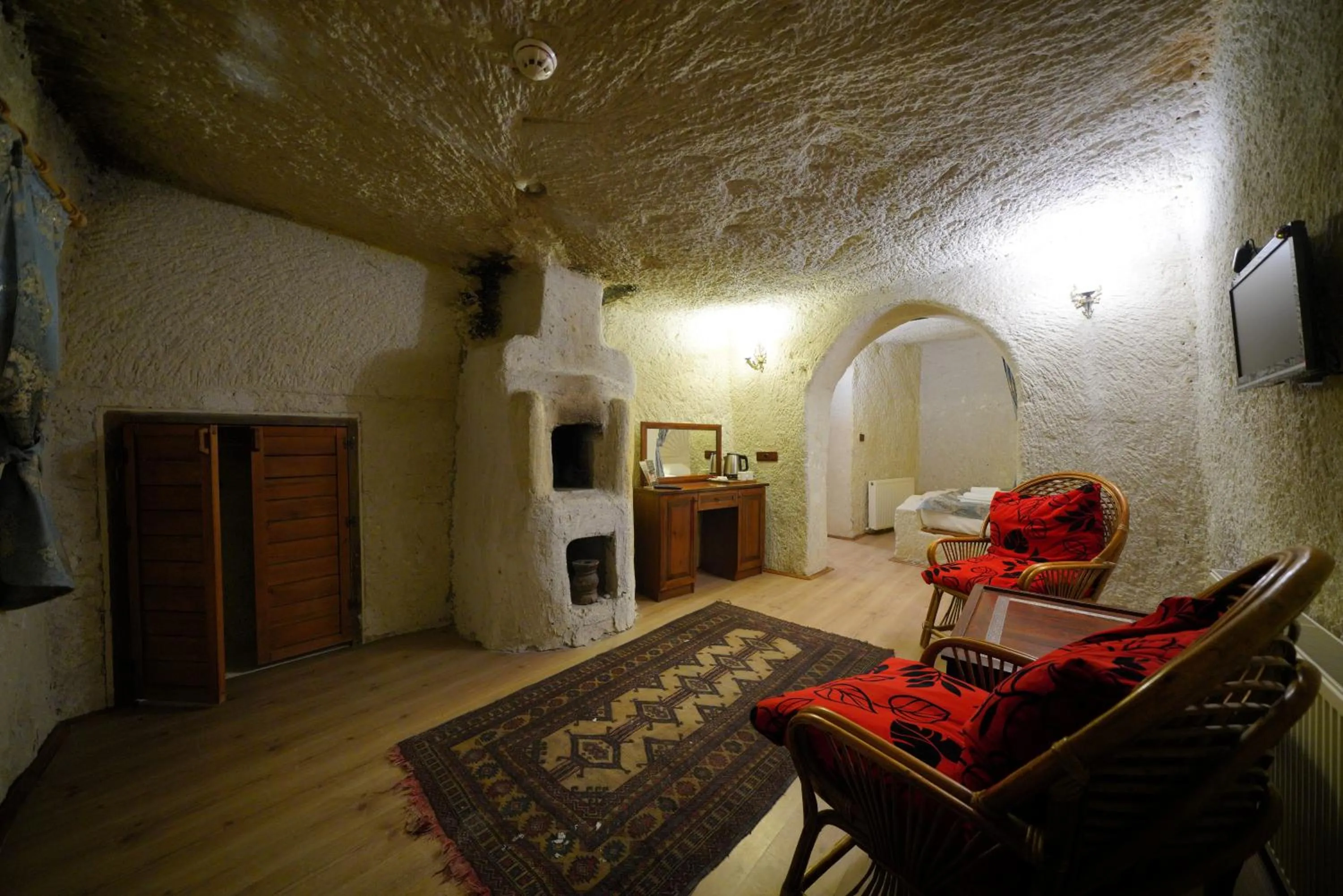 Living room in Asteria Cave Hotel
