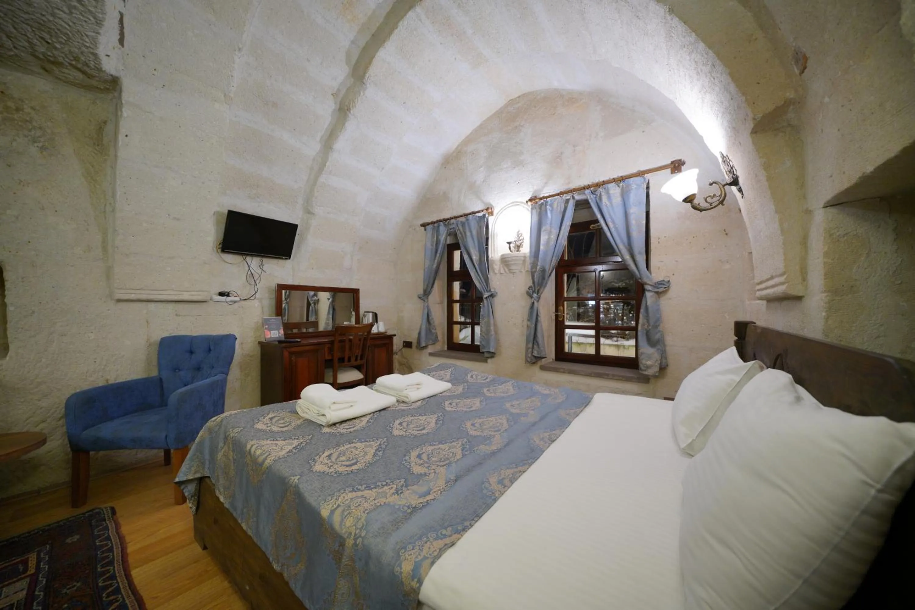 Photo of the whole room in Asteria Cave Hotel