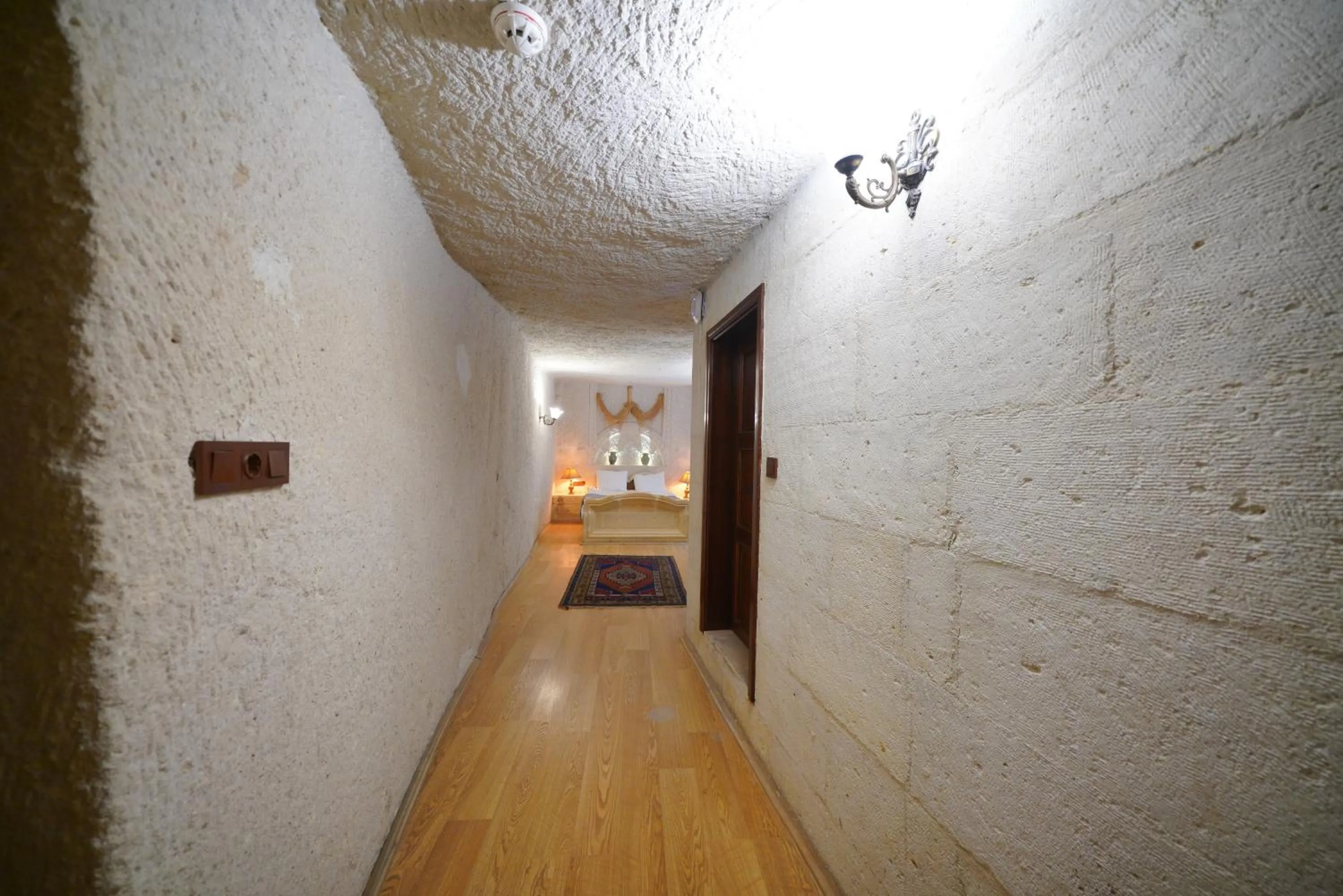 Photo of the whole room in Asteria Cave Hotel