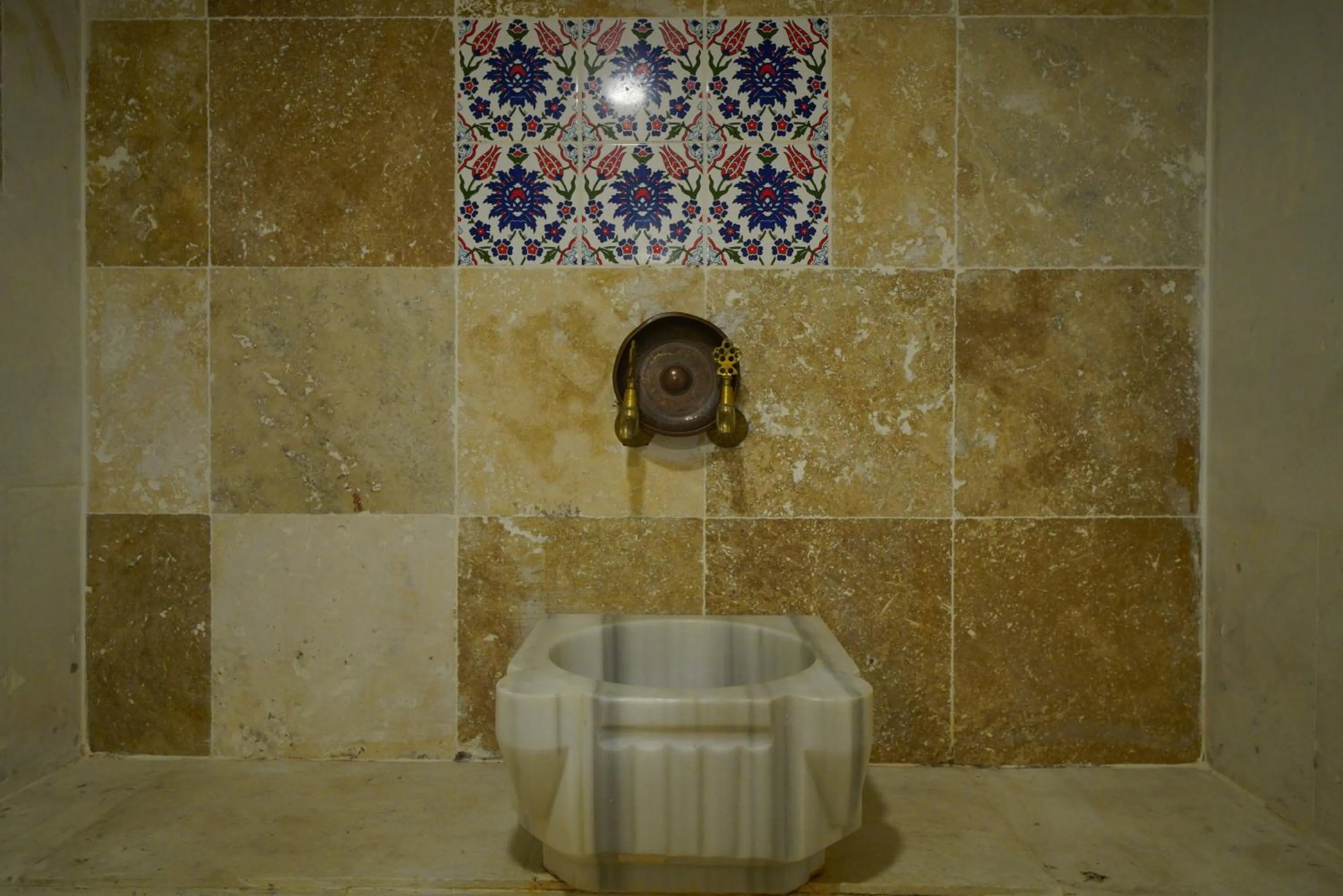 Public Bath in Asteria Cave Hotel