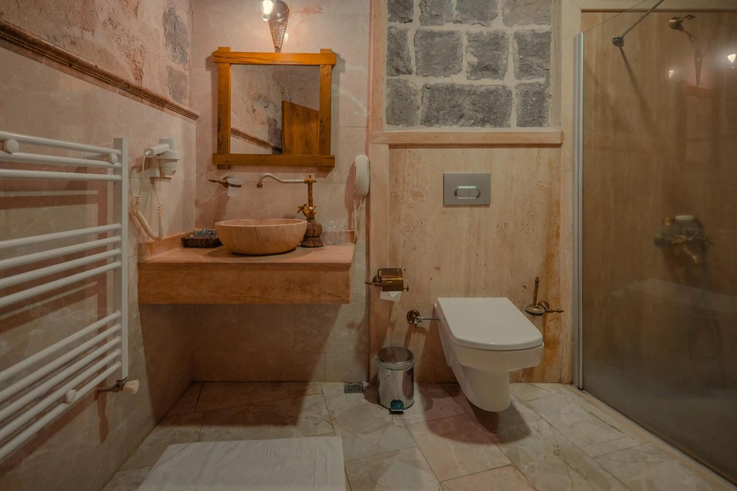 Toilet in Aydinli Cave Hotel