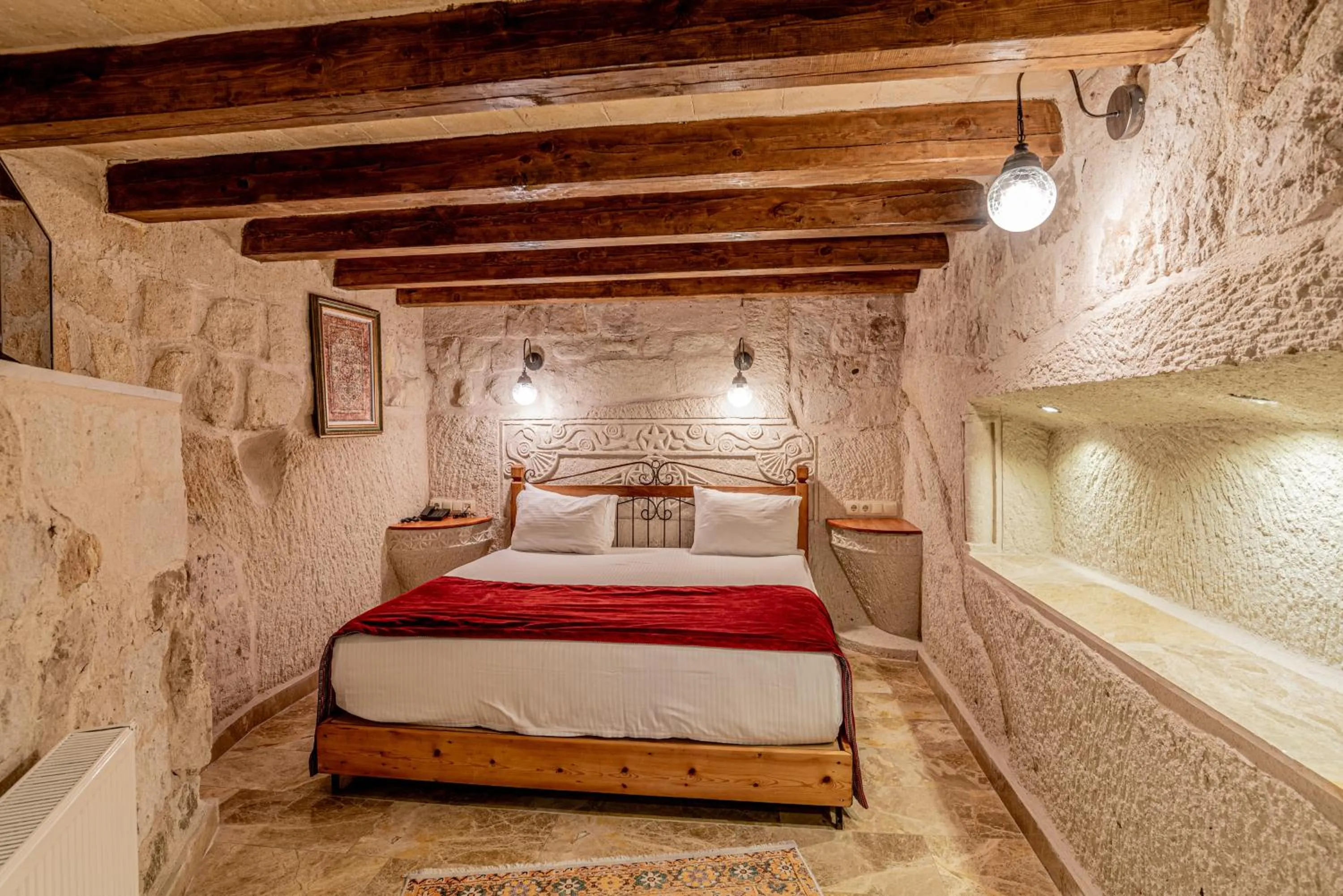 Bed in Dervish Cave House & Restaurant
