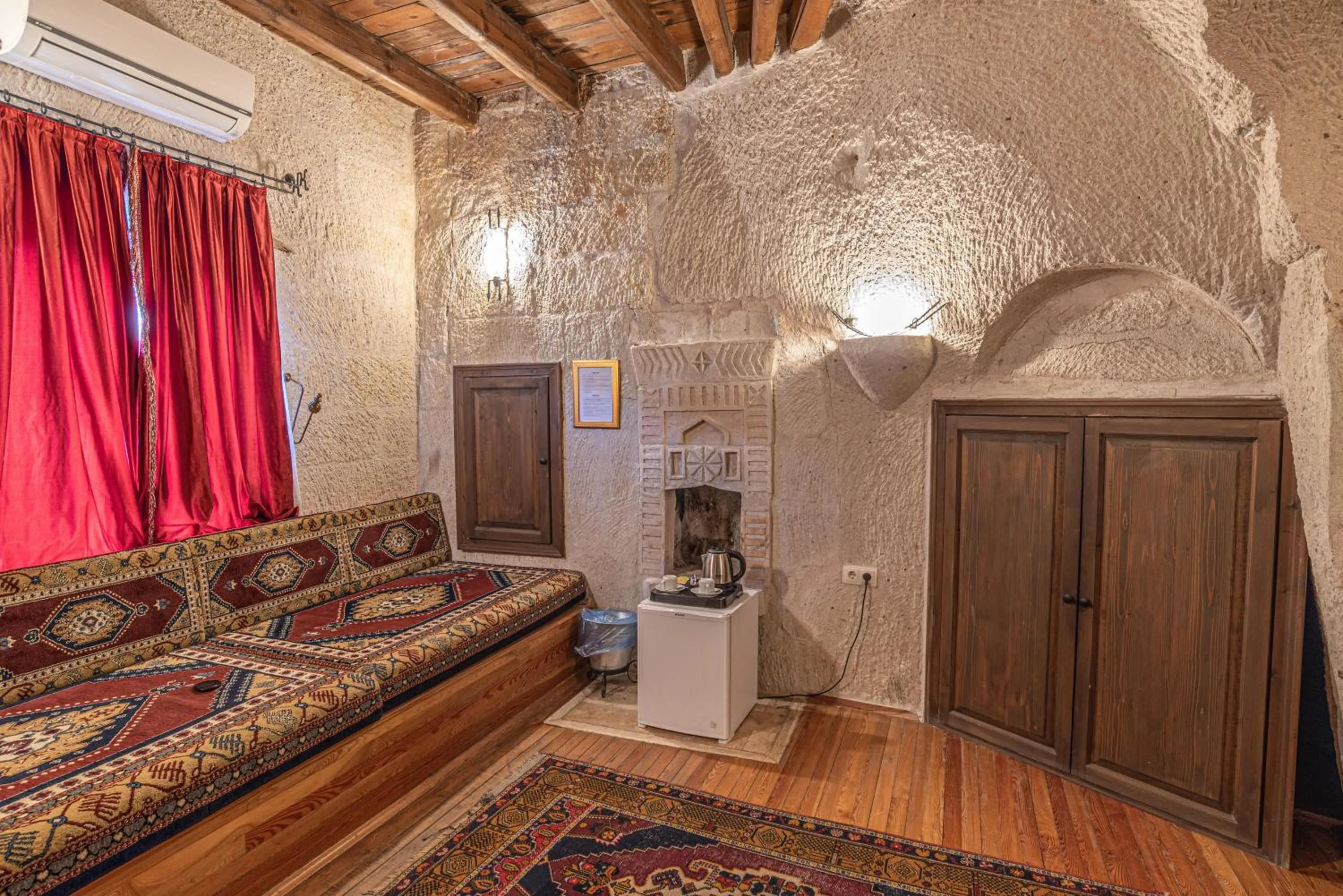 Kitchen or kitchenette in Dervish Cave House & Restaurant