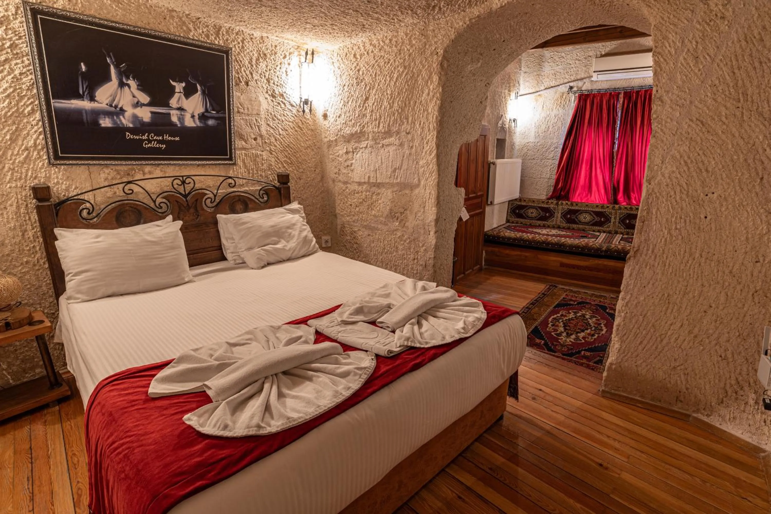 Photo of the whole room, Bed in Dervish Cave House & Restaurant