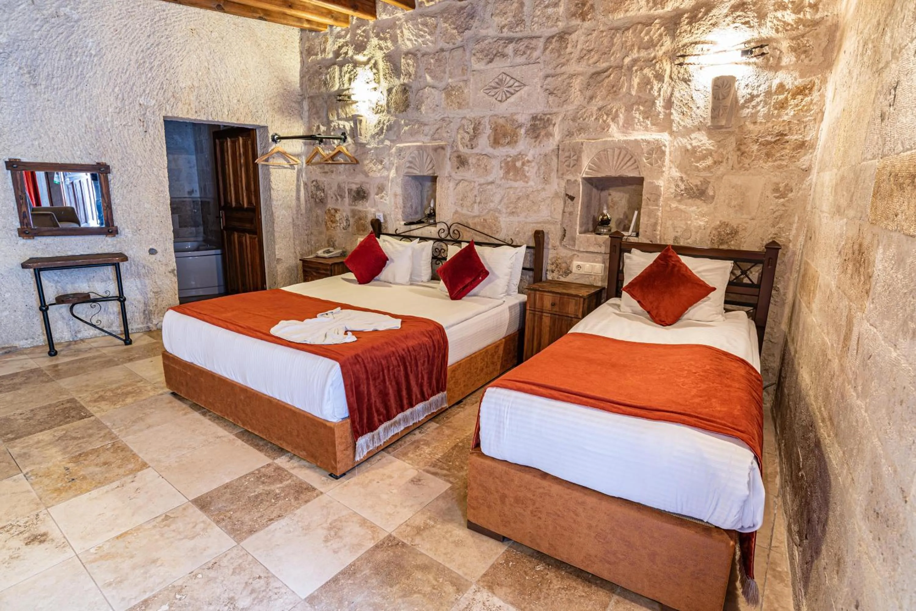 Bed in Dervish Cave House & Restaurant