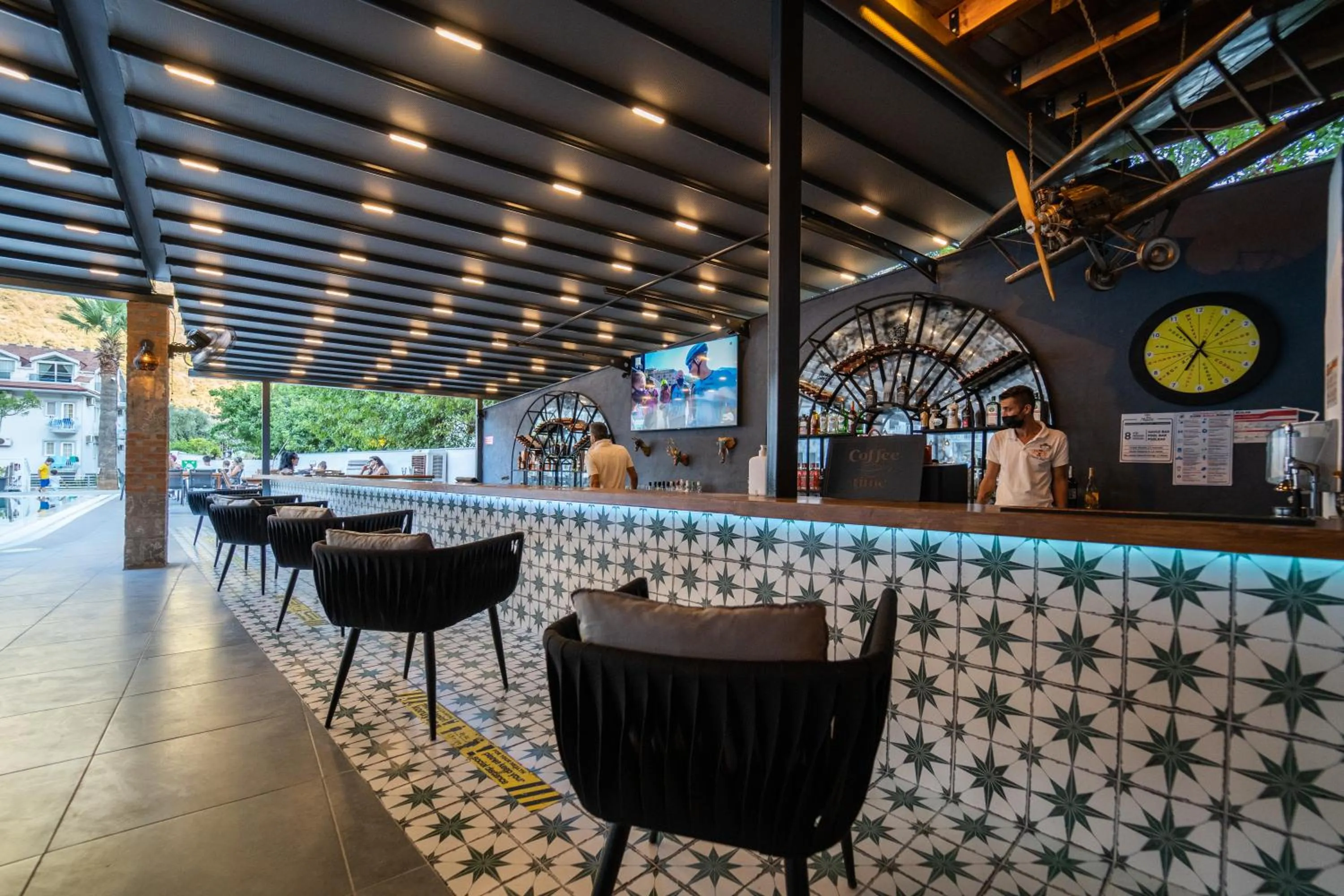 Decorative detail in Majestic Hotel