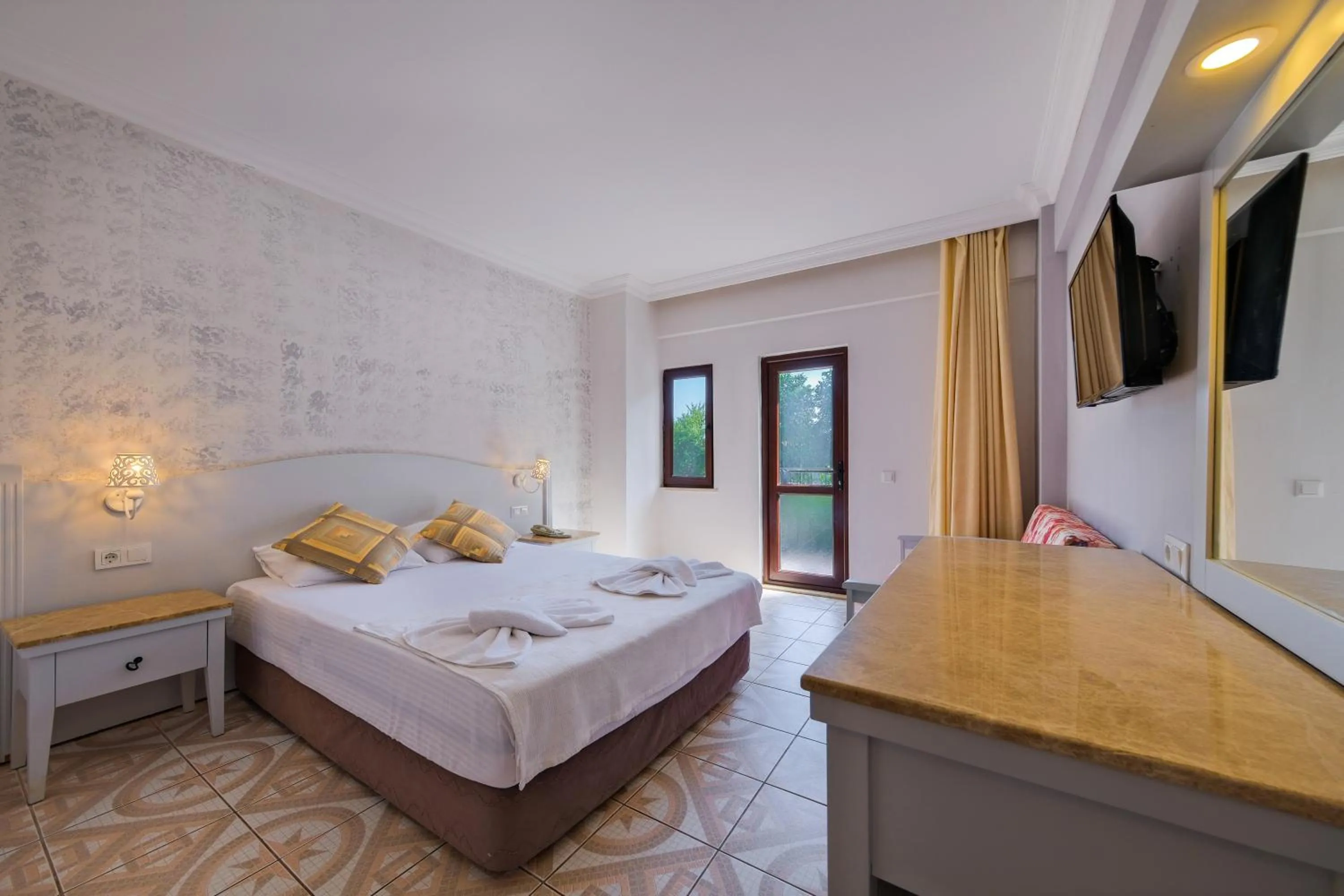 Bed in Majestic Hotel