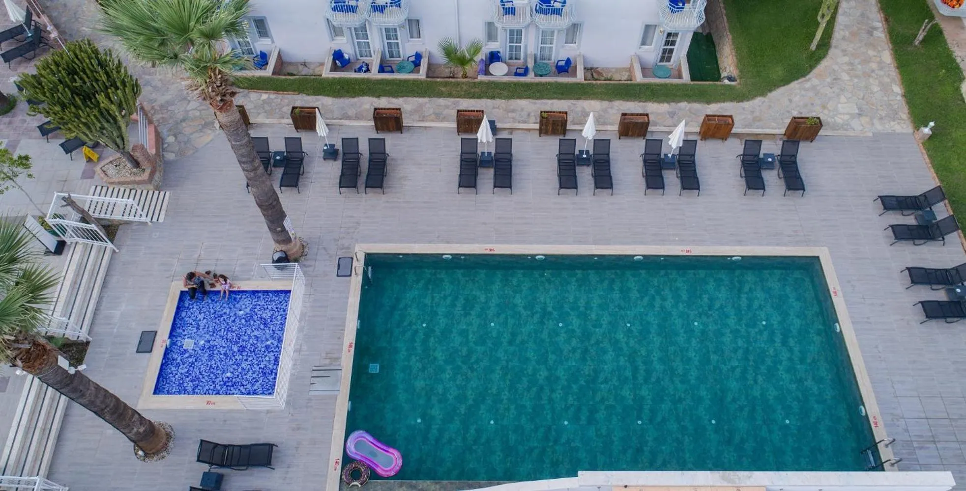 Day in Majestic Hotel