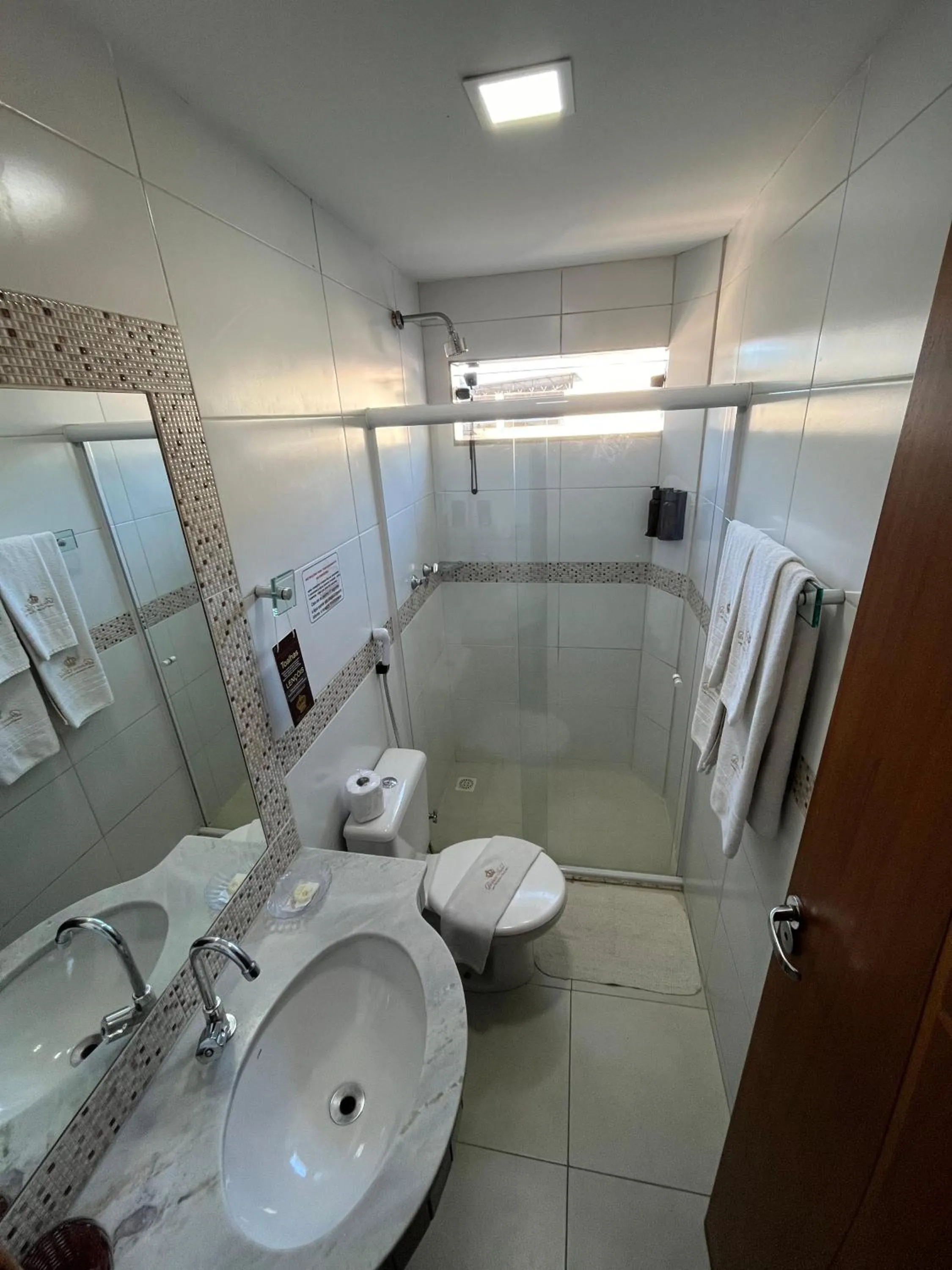 Bathroom in Hotel & Pousada Princesa Isabel Rua Teresa