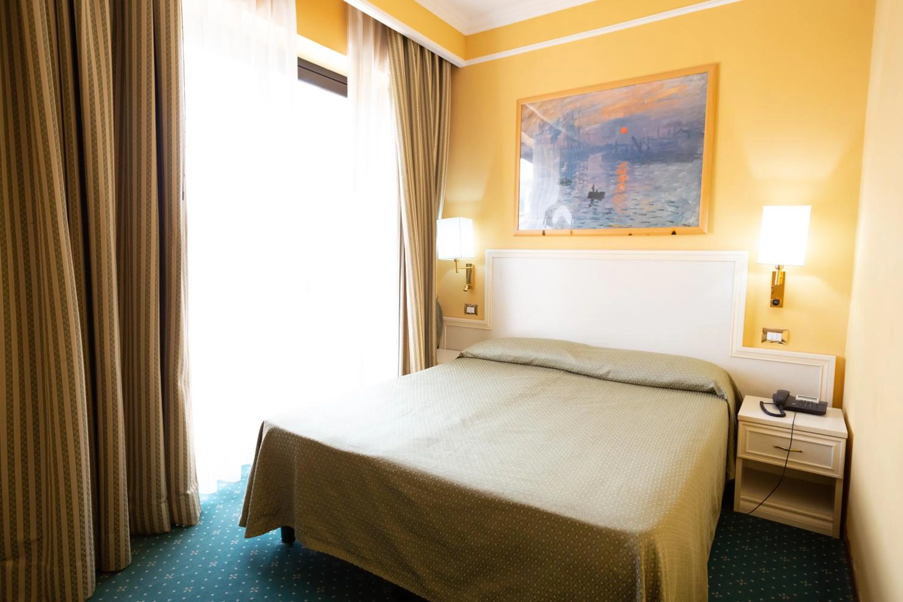 Photo of the whole room, Bed in Cervara Park Hotel