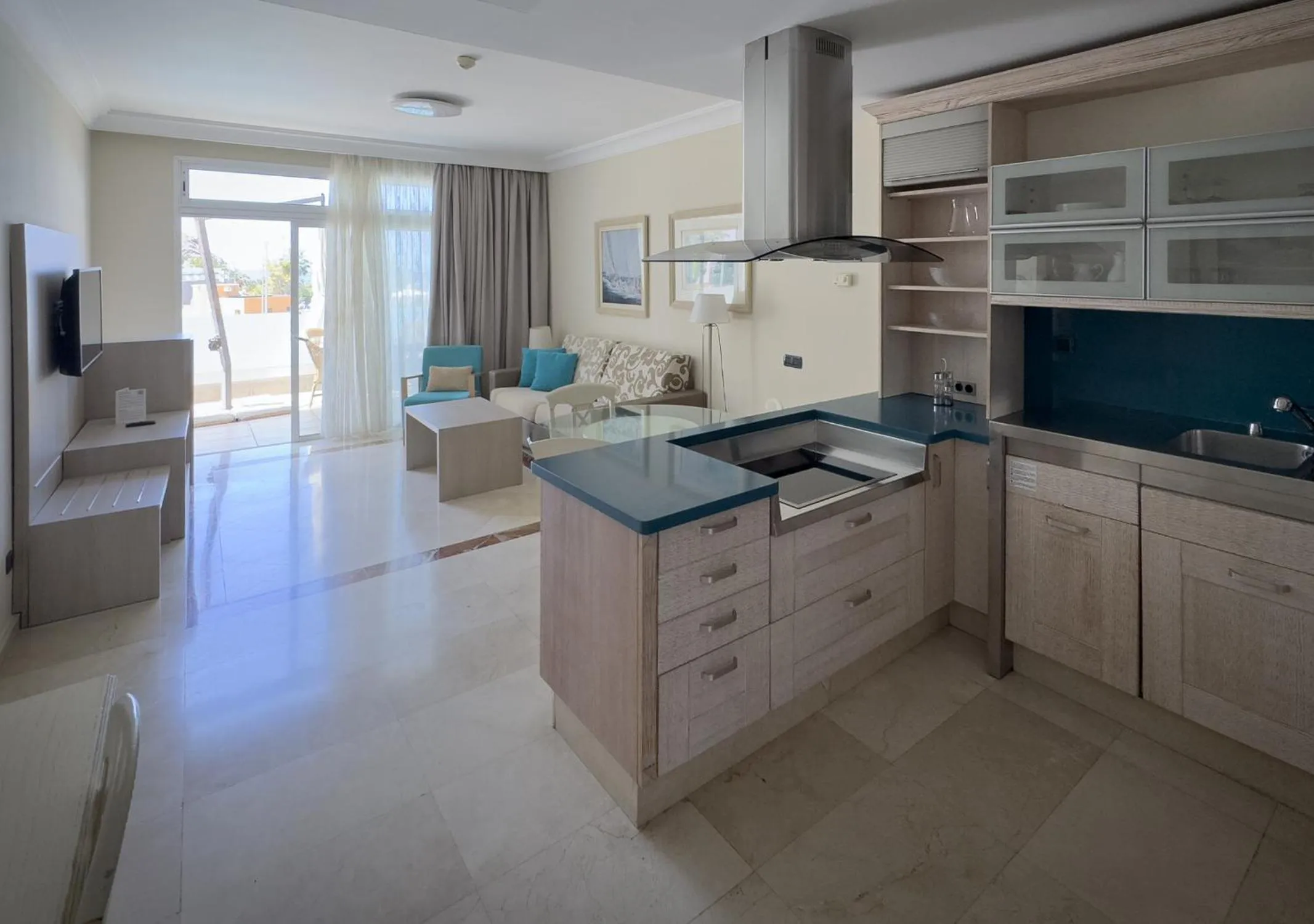 Kitchen or kitchenette in Holiday Club Playa Amadores