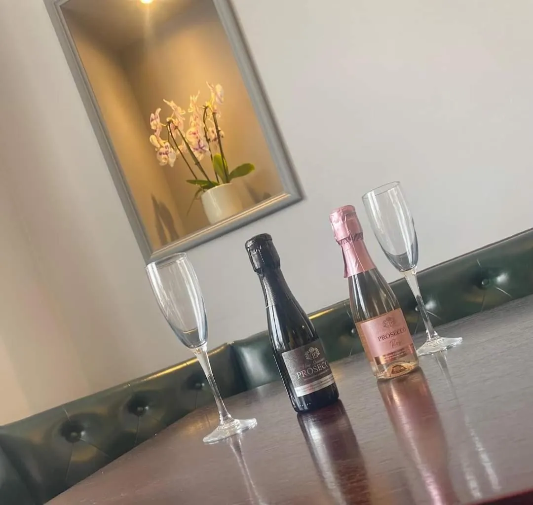 Drinks in Victoria Hotel