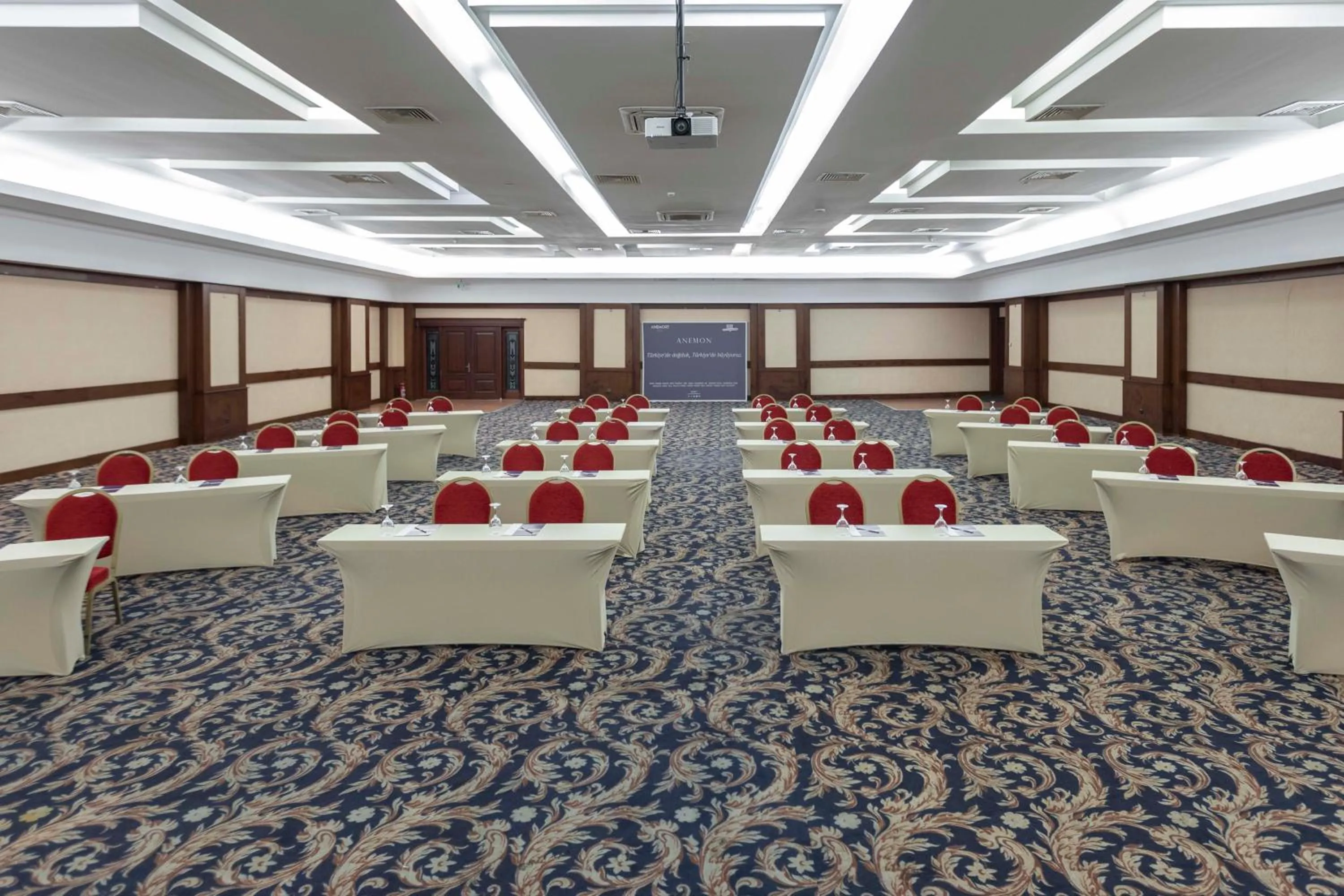 Meeting/conference room in Anemon Grand Manisa Otel