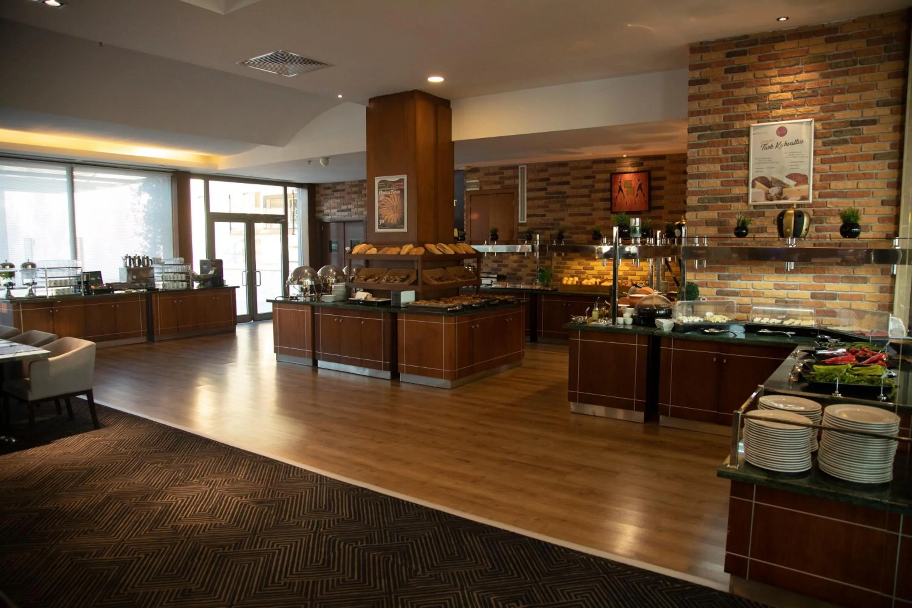 Food and drinks in Anemon Grand Denizli Otel