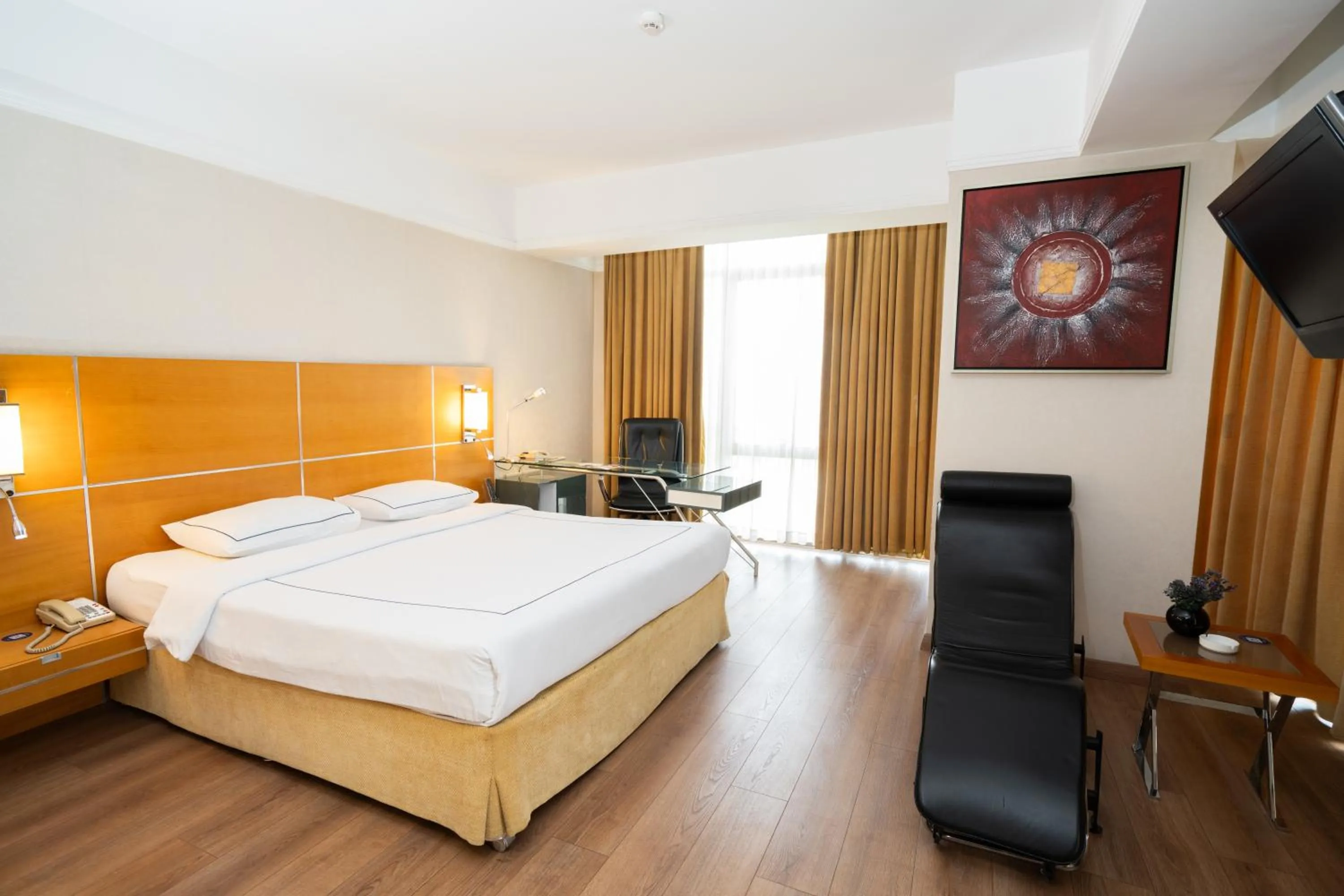 Photo of the whole room, Bed in Anemon Grand Denizli Otel