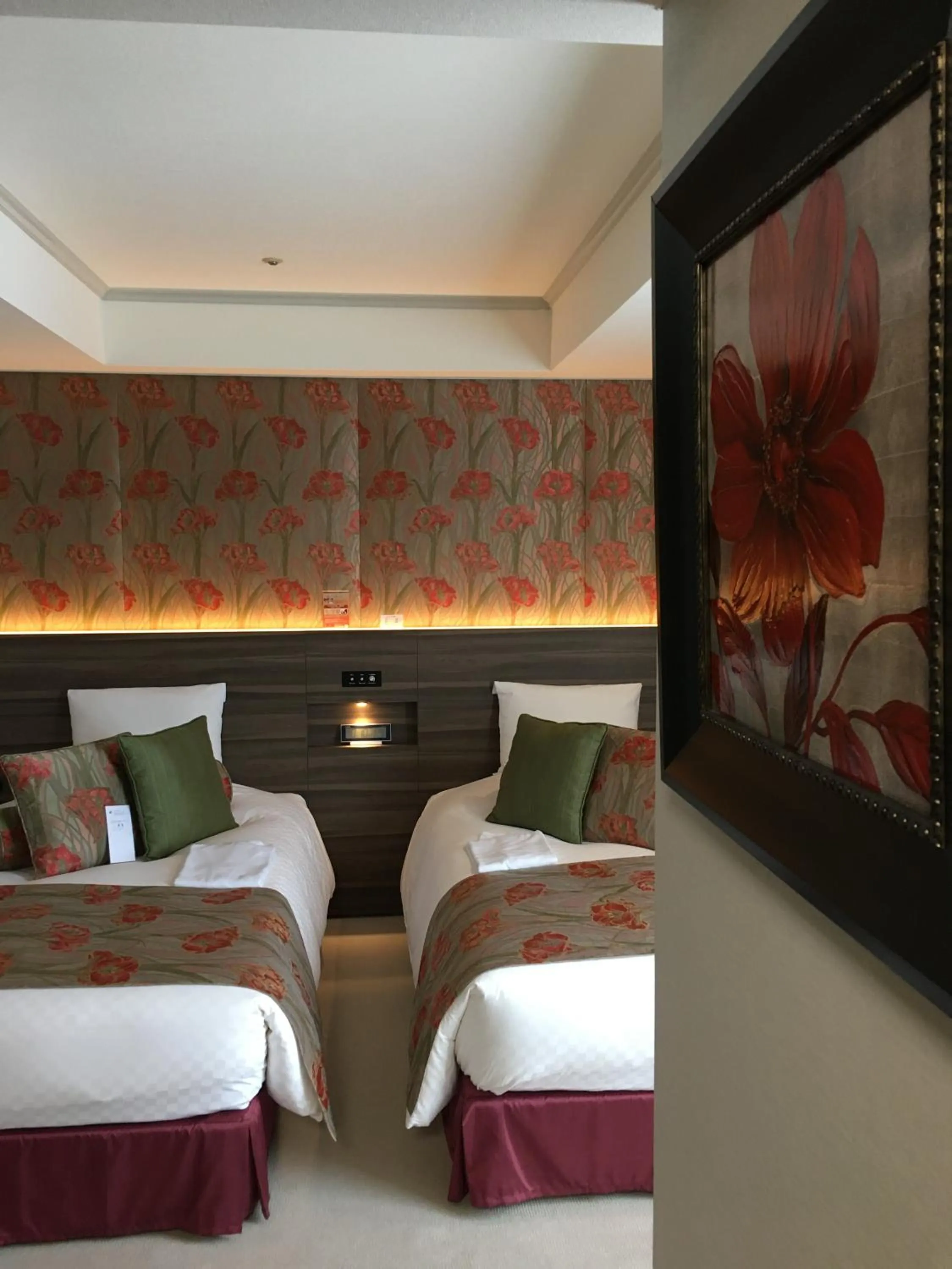 Bed in KKR Hotel Kumamoto