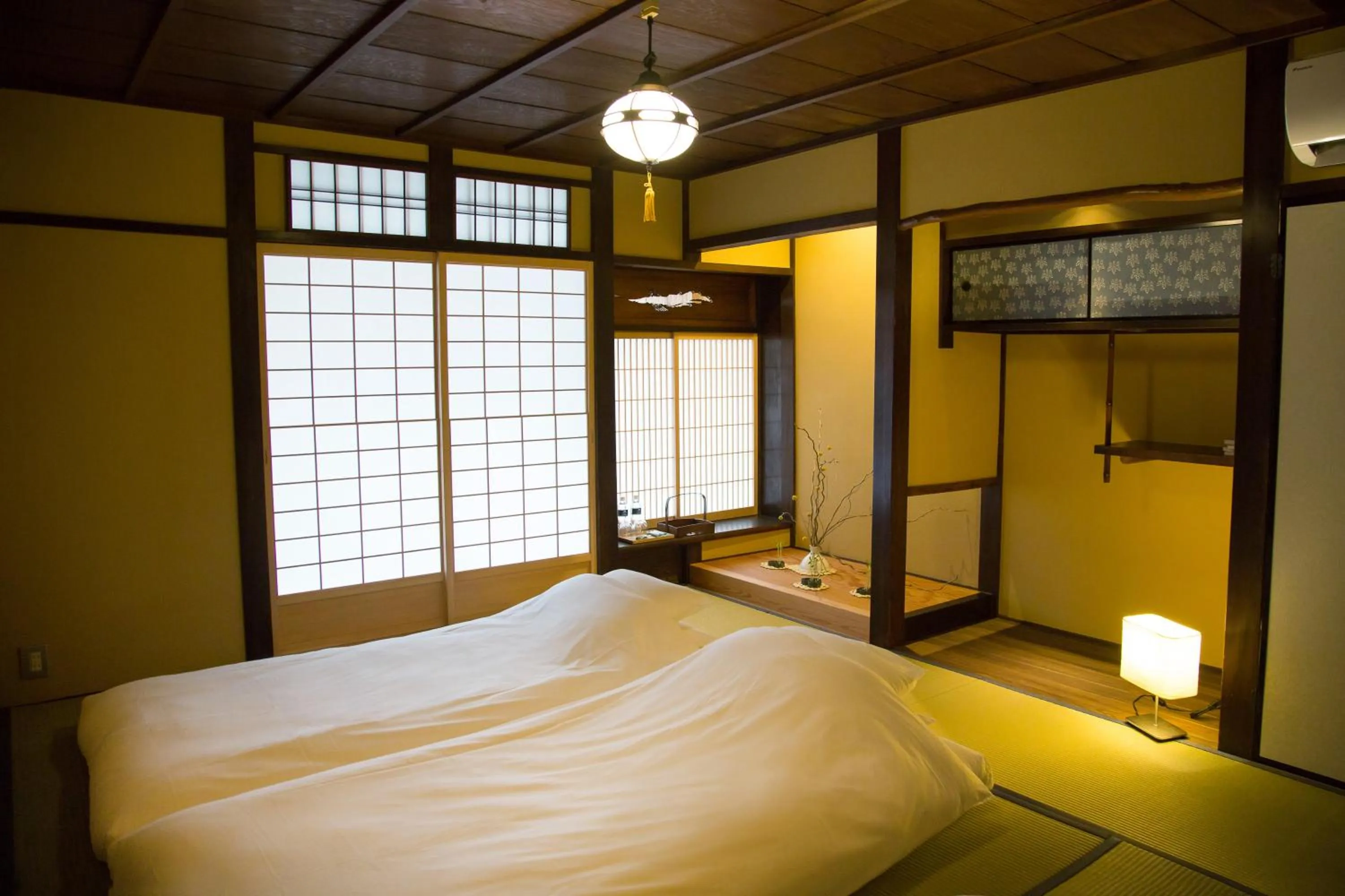 Day, Bed in Ryokan Mugen (Adult Only)