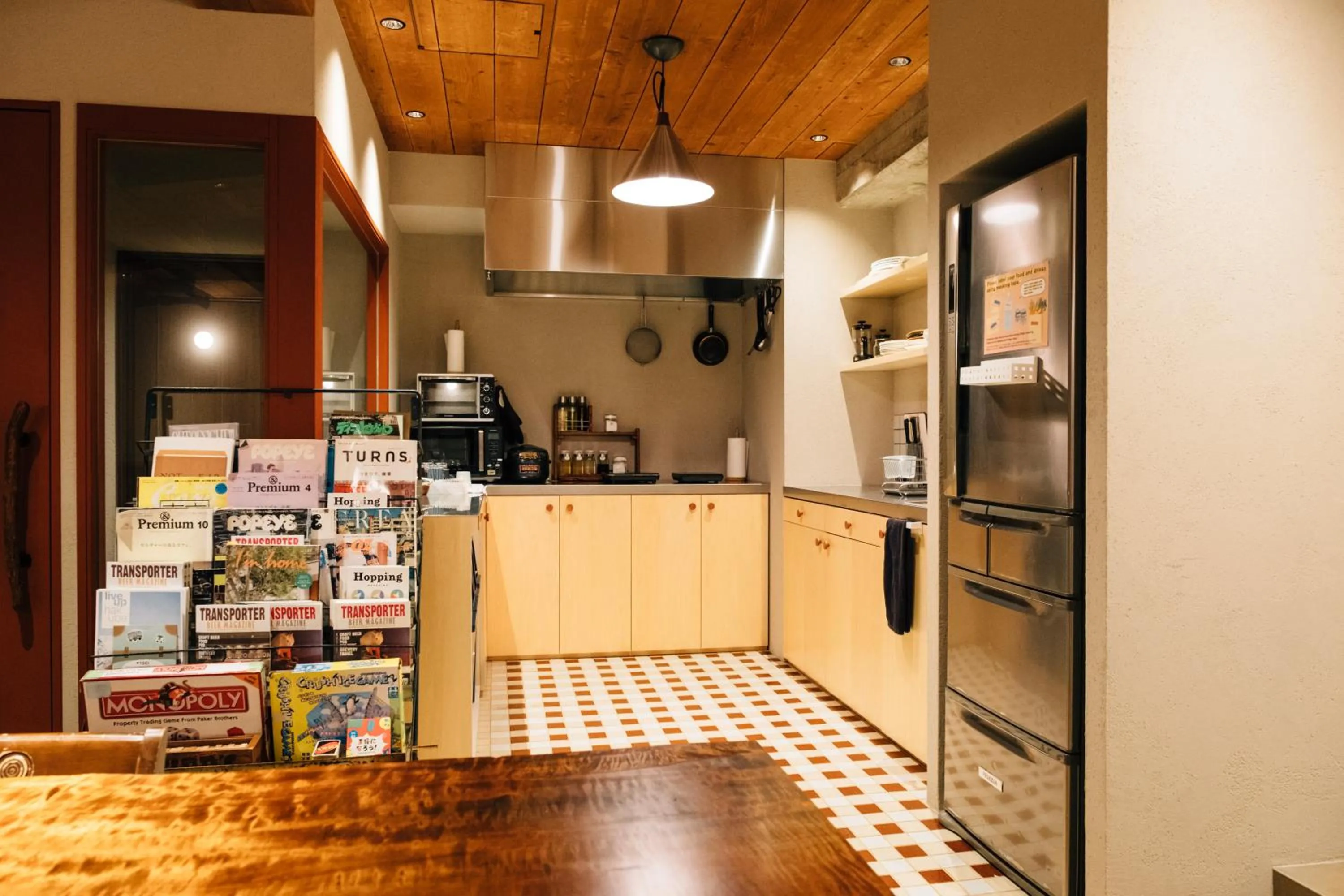 Living room in Nui. HOSTEL & BAR LOUNGE