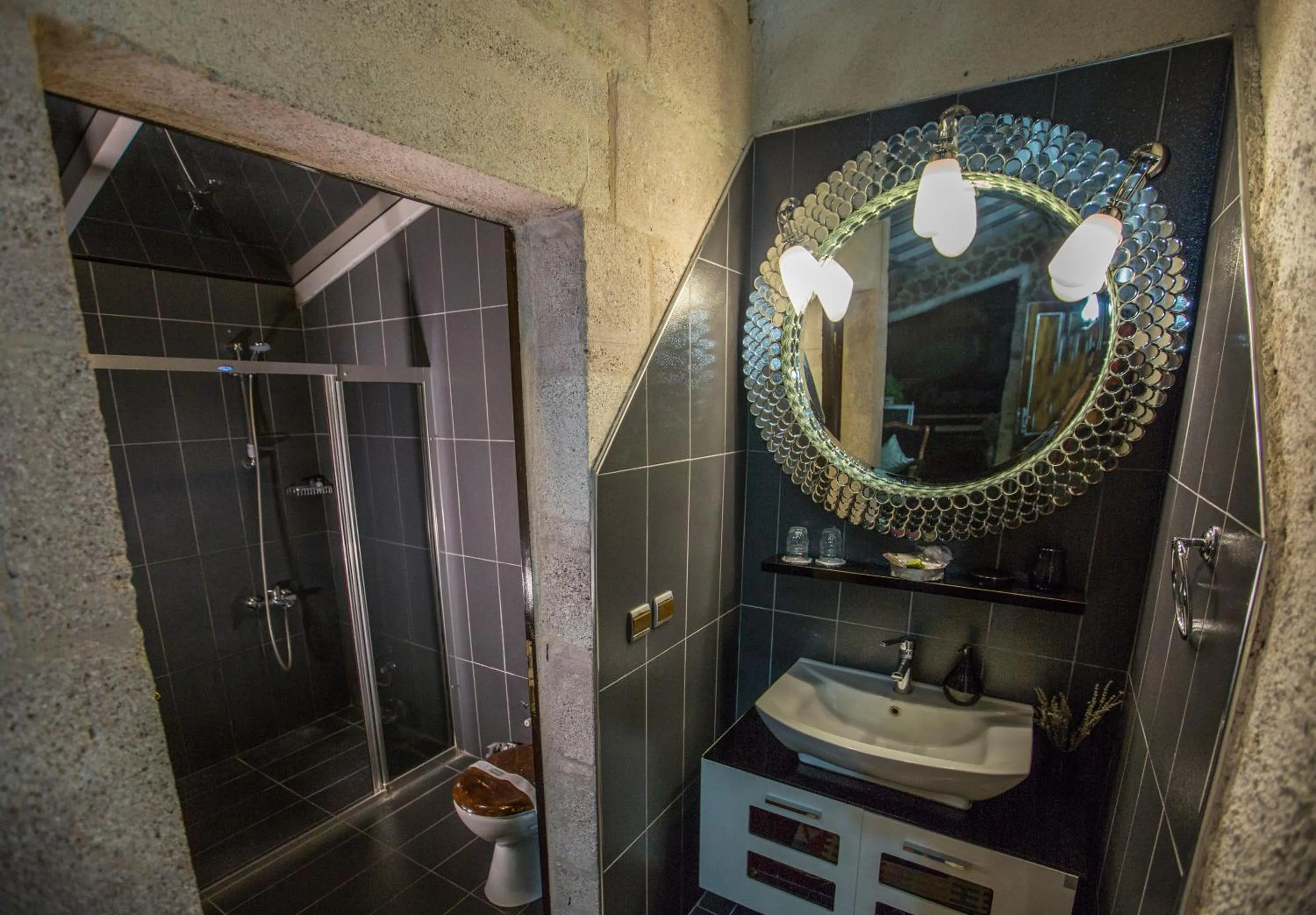 Shower in Karlık Evi Hotel - Special Category