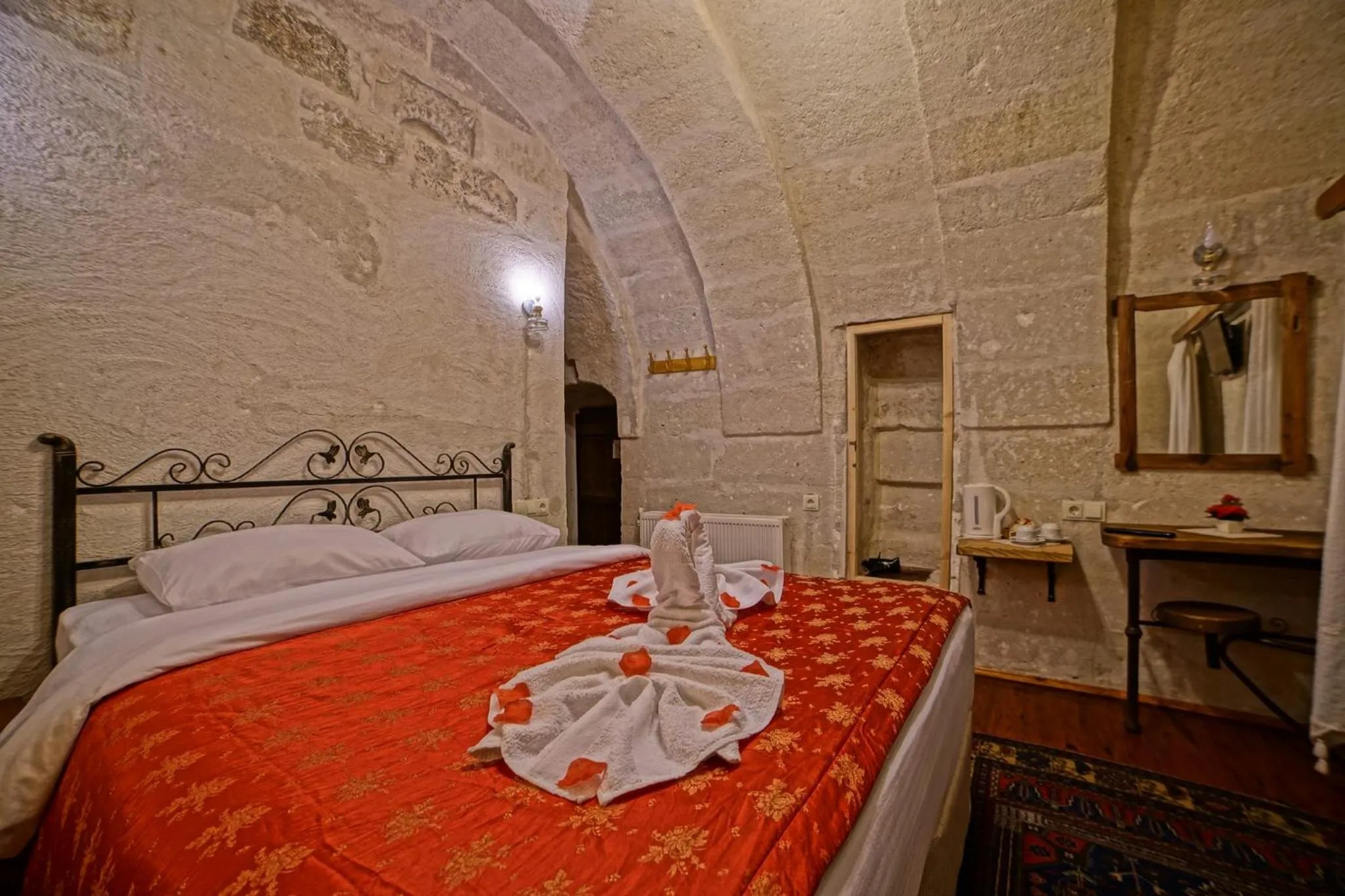Bed in Melek Cave Hotel