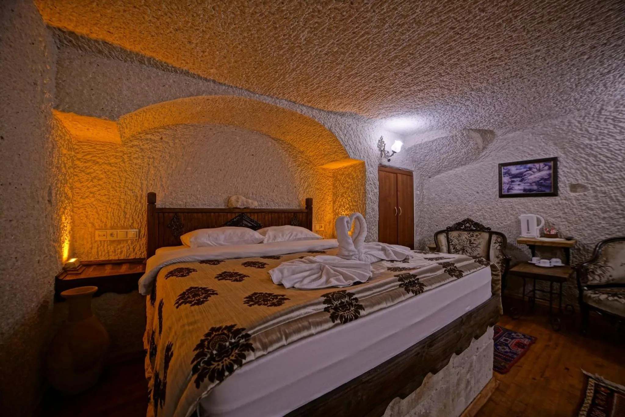 Bed in Melek Cave Hotel