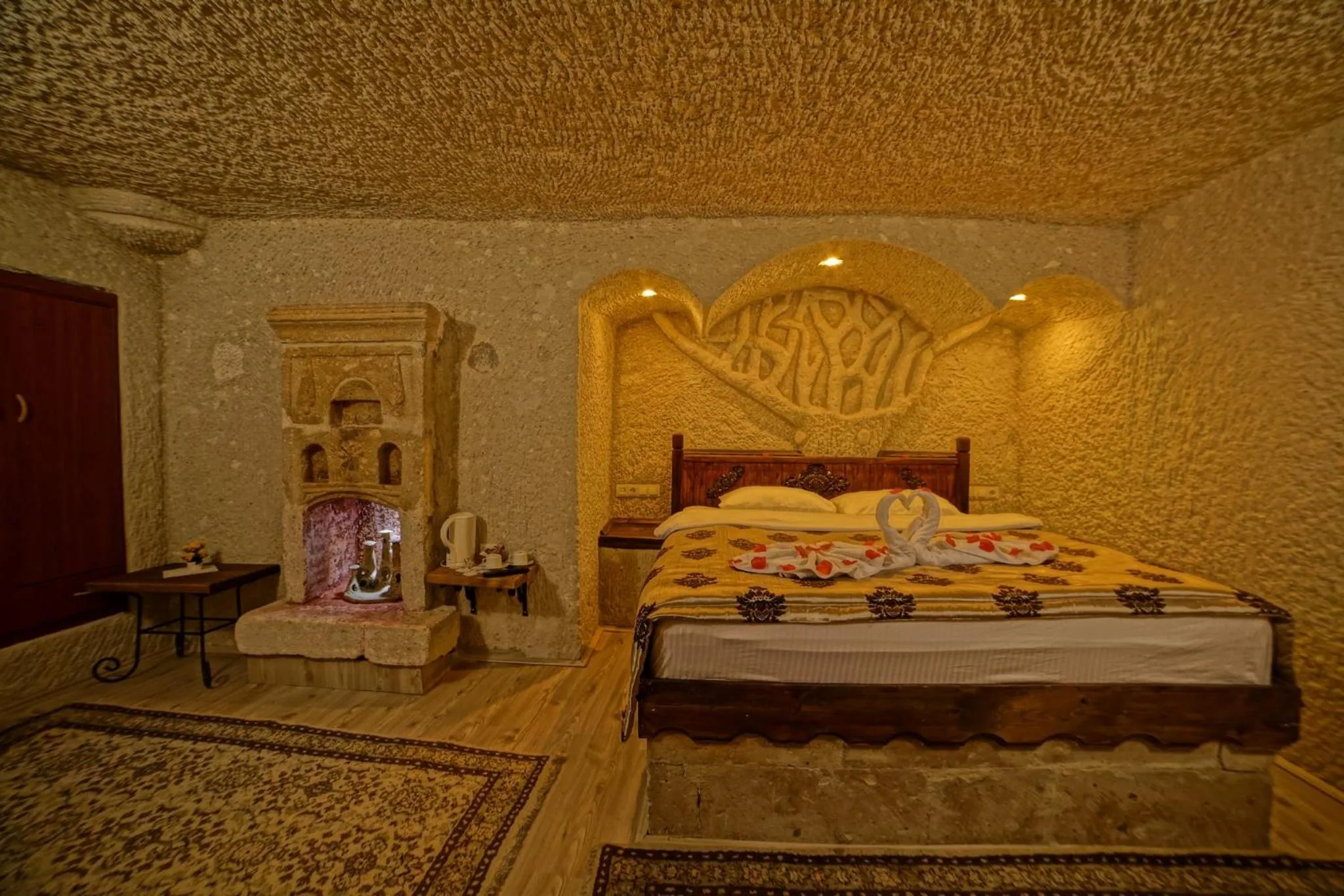 Bed in Melek Cave Hotel