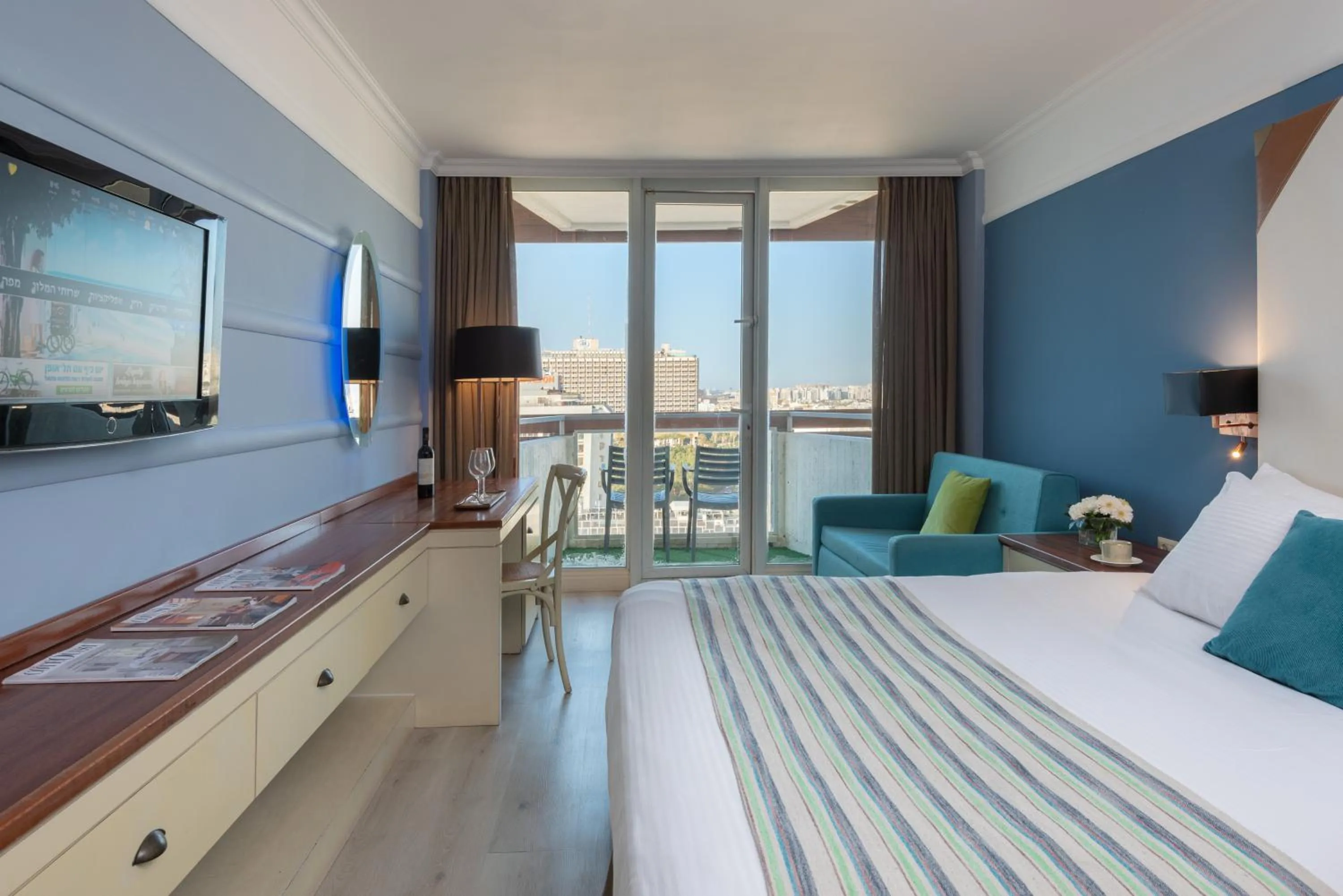 Bedroom, Bed in Herods Tel Aviv By The Beach