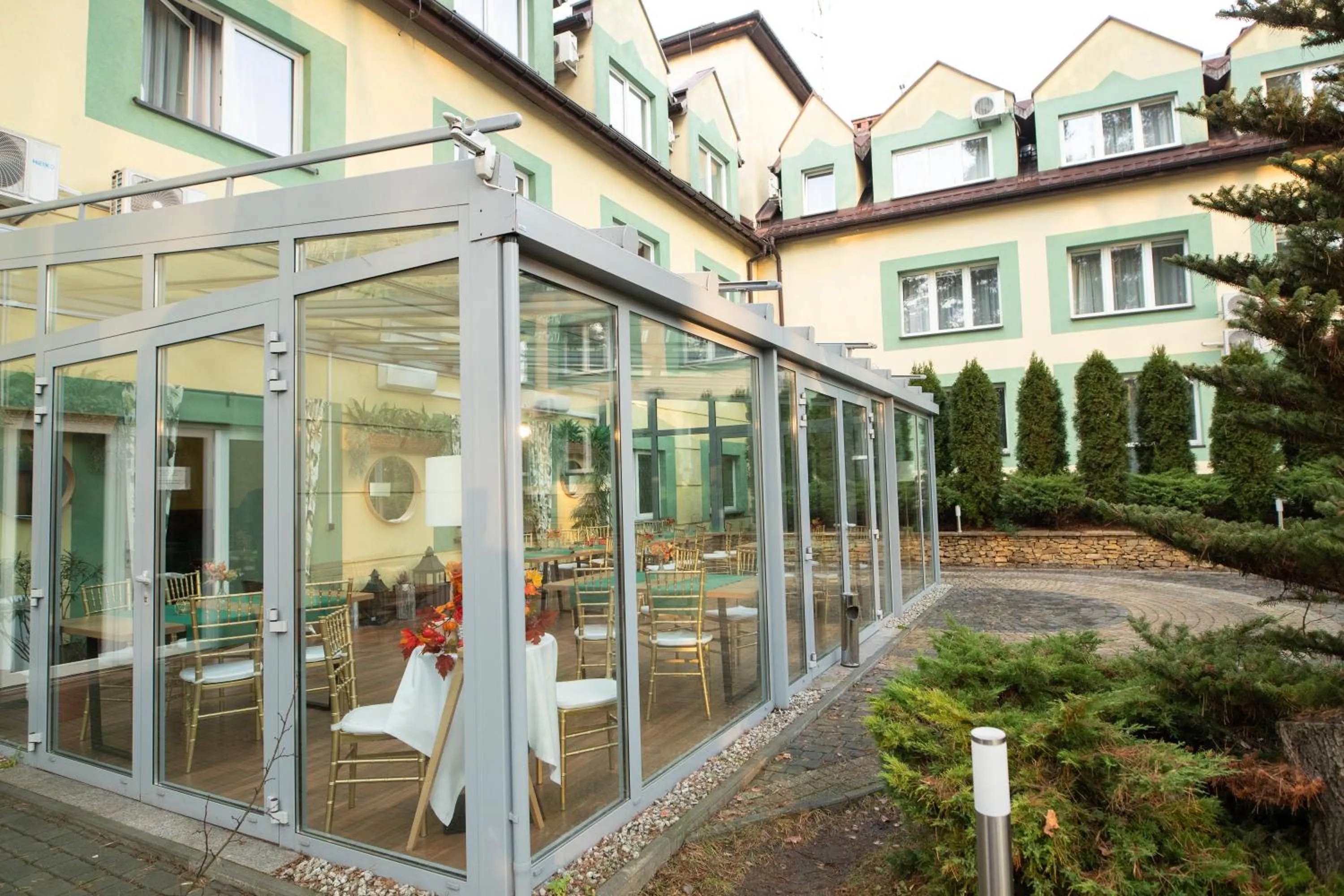 Property building in Hotel Wilga by Katowice Airport